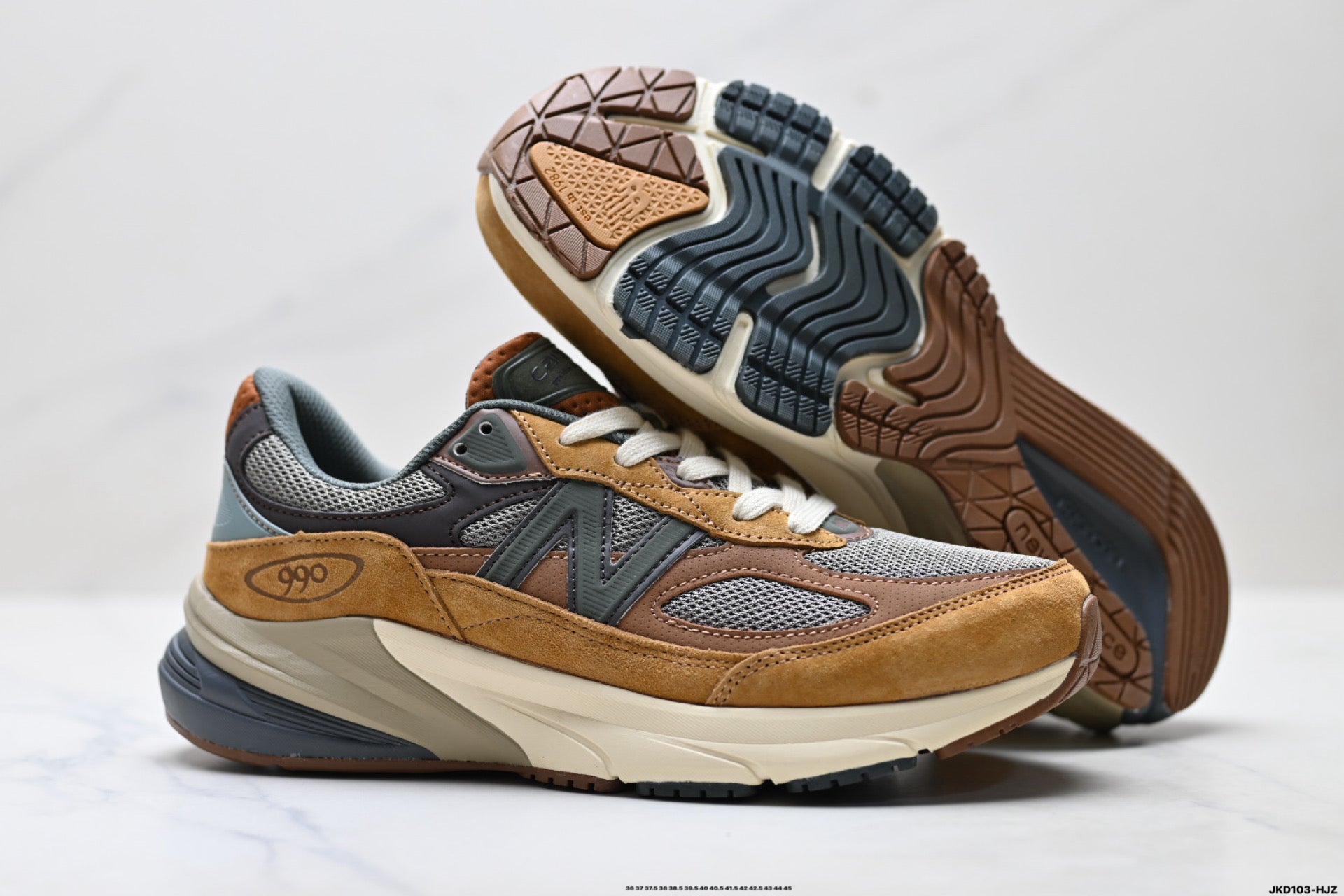 New Balance 990v6 Retro Mesh & Pigskin Low-Top Sneaker M990CH6