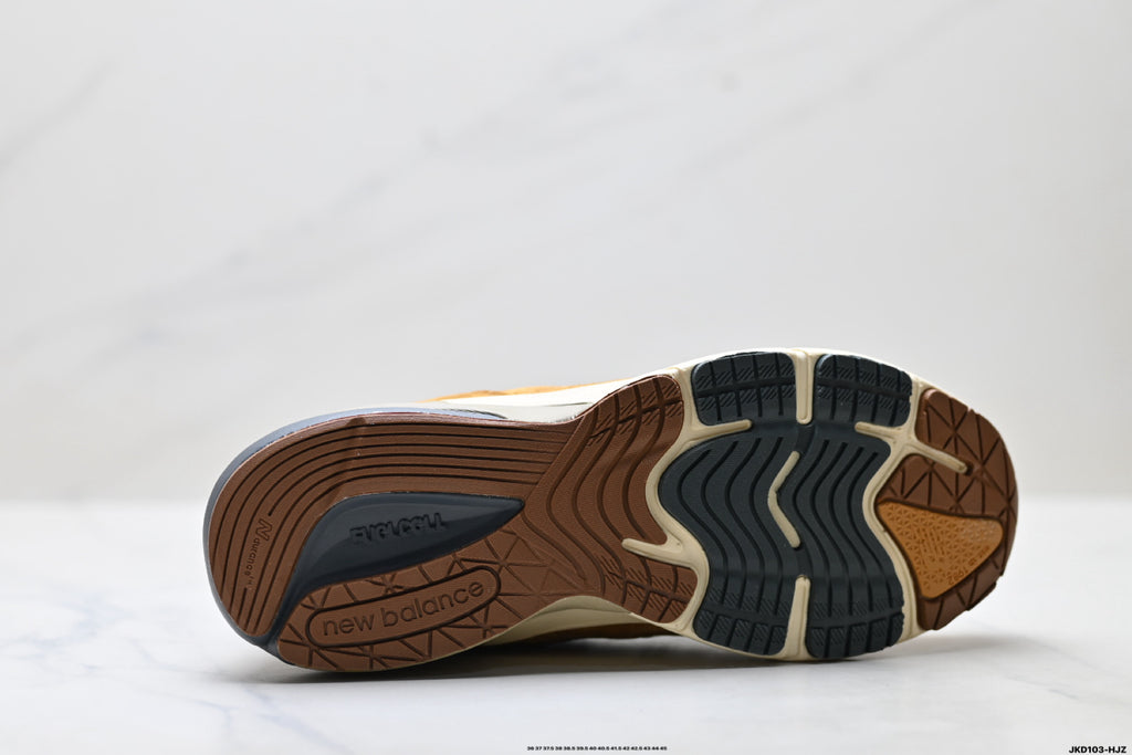 New Balance 990v6 Retro Mesh & Pigskin Low-Top Sneaker M990CH6