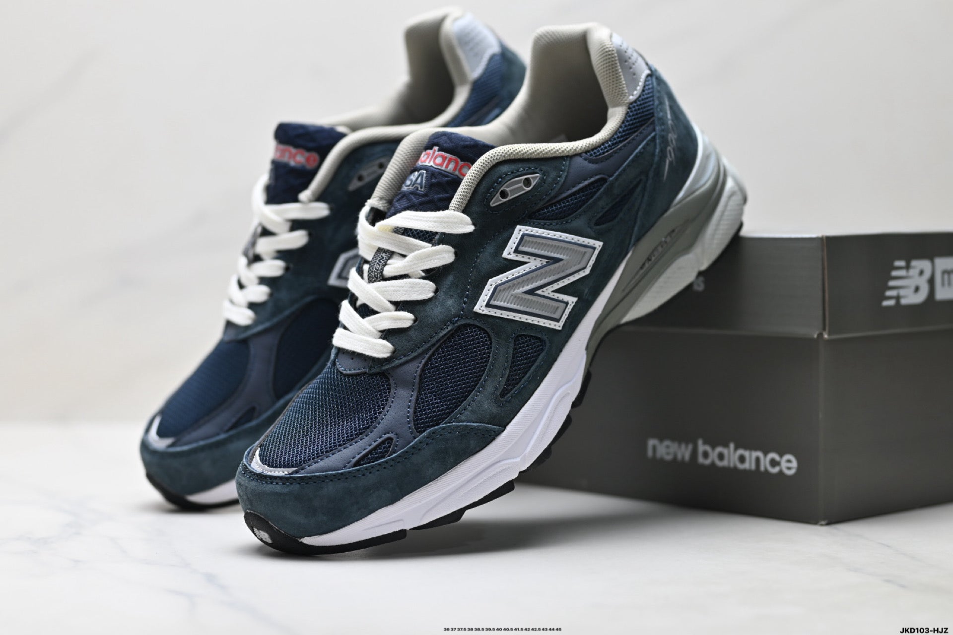 New Balance 990v6 Retro Mesh & Pigskin Low-Top Sneaker