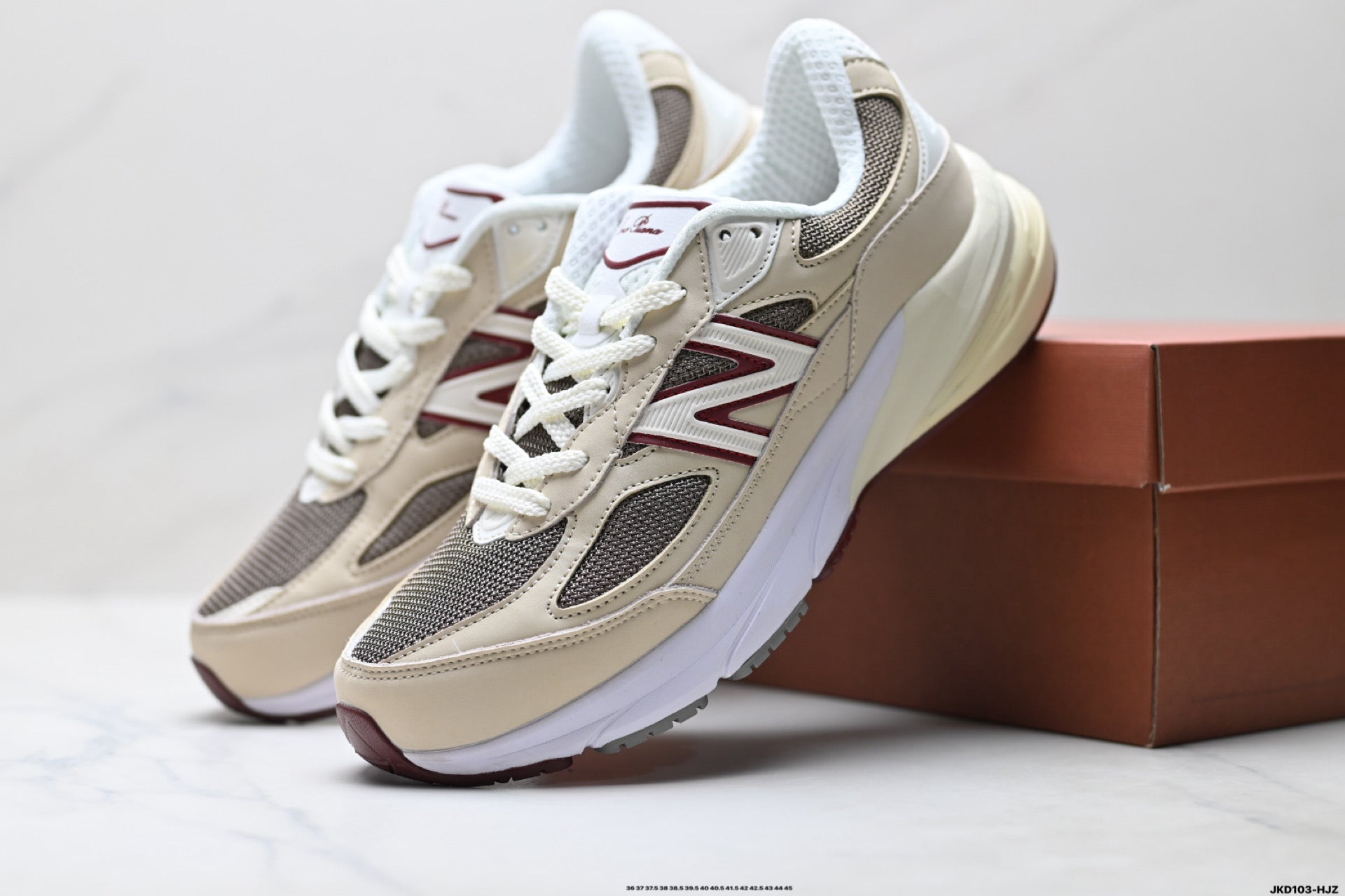 New Balance 990v6 Retro Mesh & Pigskin Low-Top Sneaker U990LP6