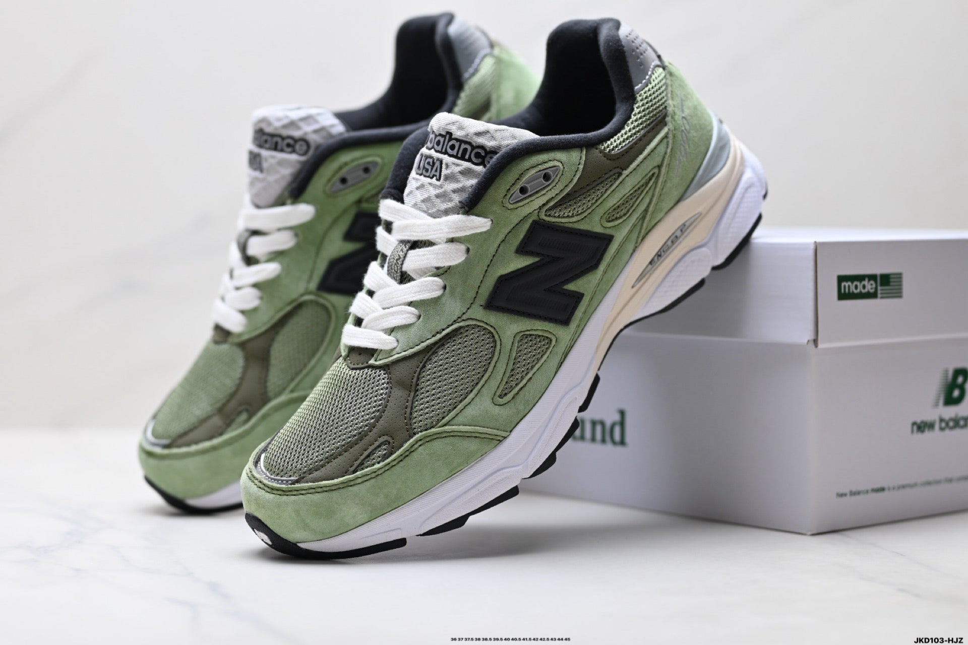 New Balance 990v3 Retro Mesh & Pigskin Low-Top Sneaker M990JD3