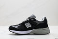 New Balance MR993 Made in USA Retro Dad Sneaker U993NV-ECL