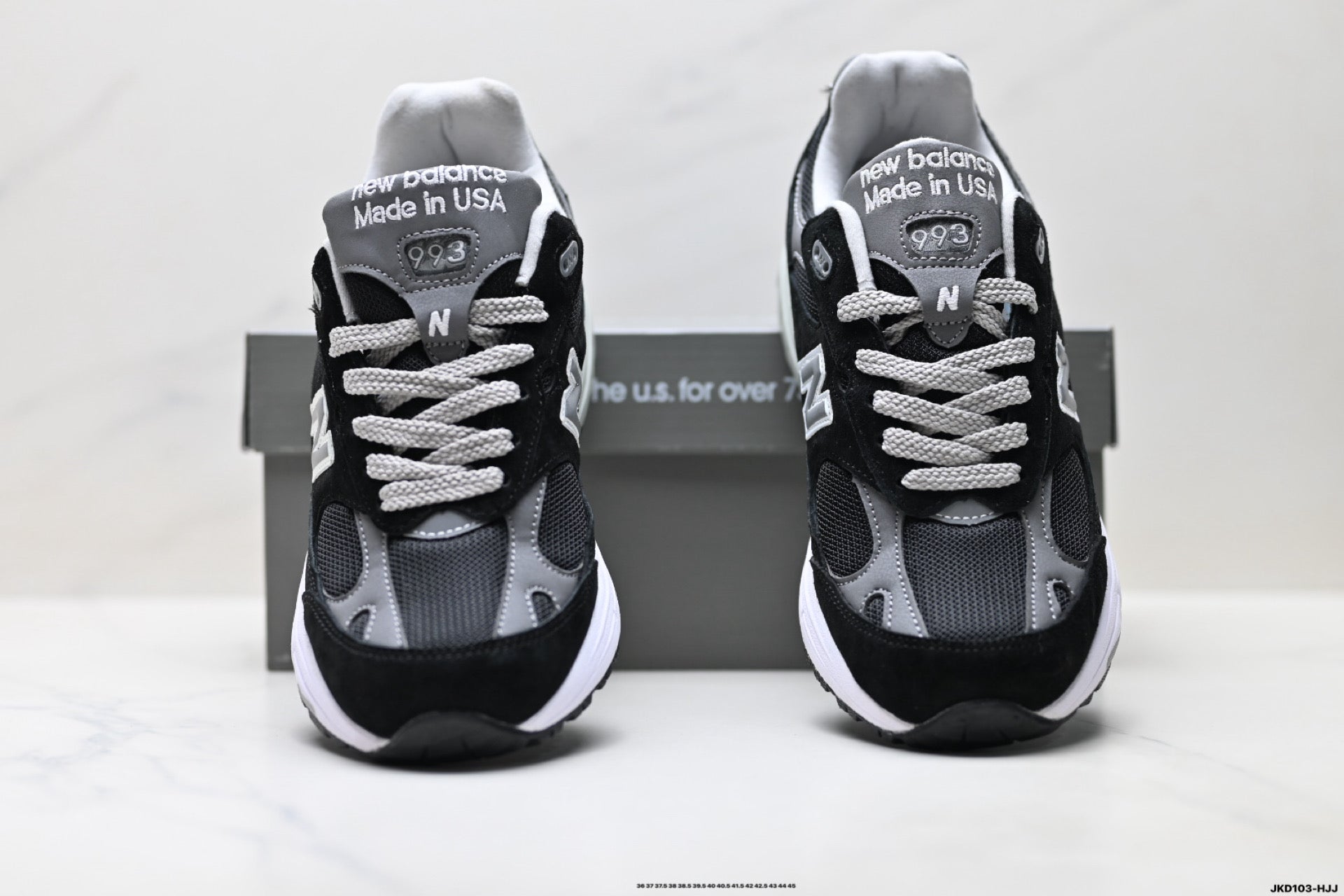 New Balance MR993 Made in USA Retro Dad Sneaker U993NV-ECL