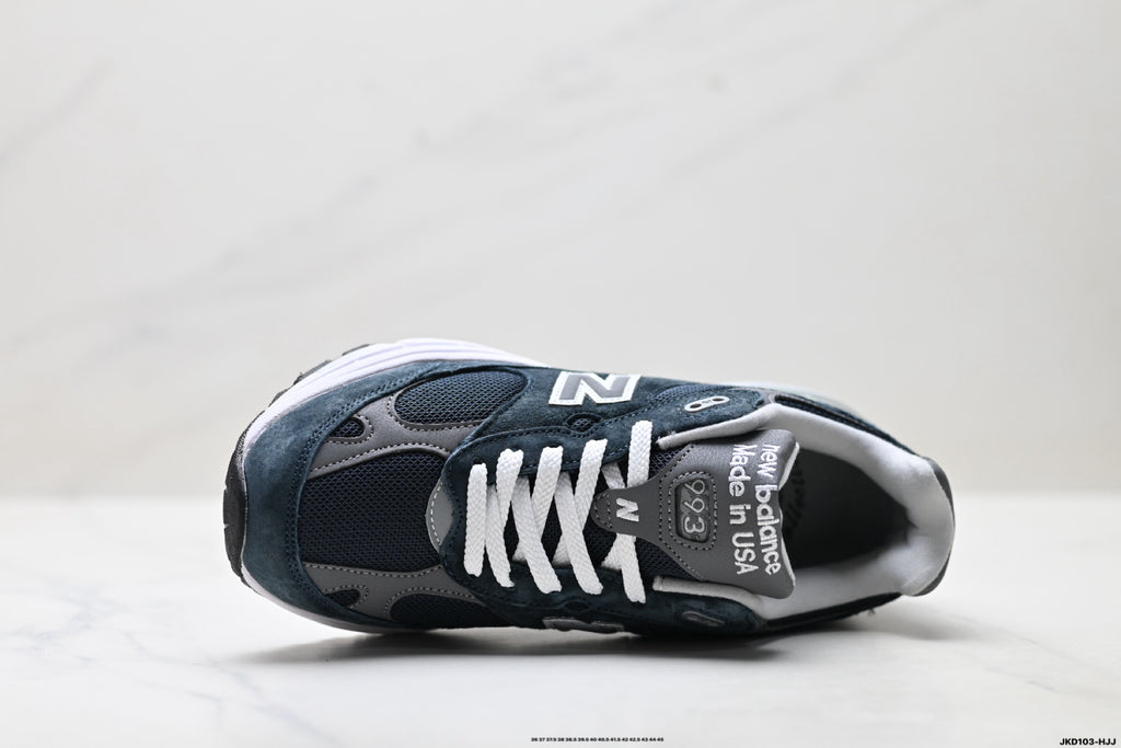 New Balance MR993 Made in USA Retro Dad Sneaker U993NV-B