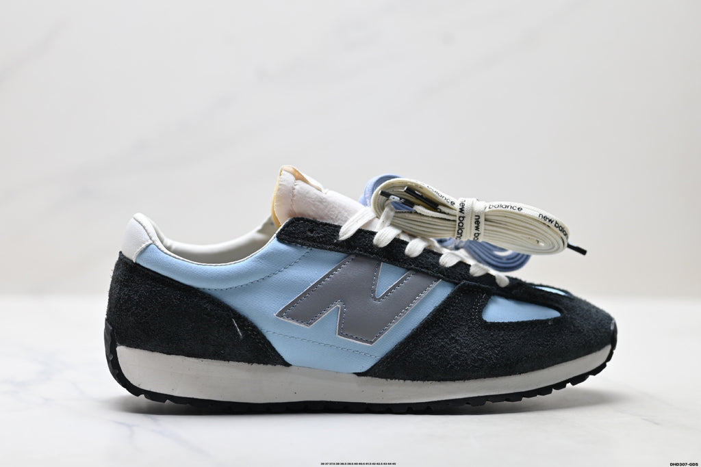 New Balance 471 Retro Low-Top Lifestyle Sneaker U471AB
