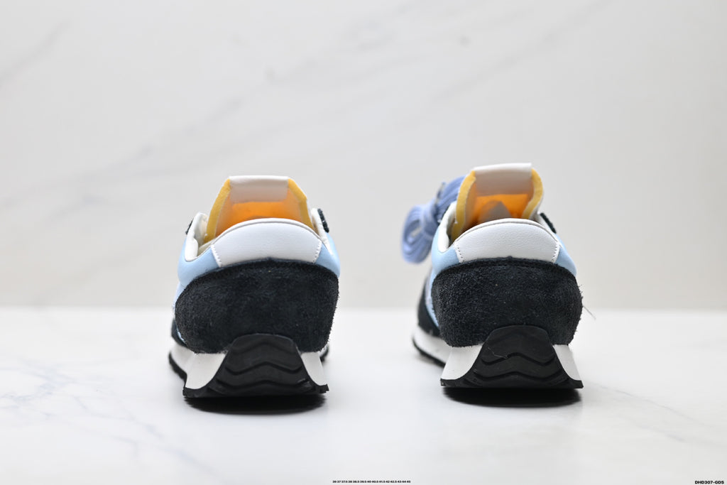 New Balance 471 Retro Low-Top Lifestyle Sneaker U471AB
