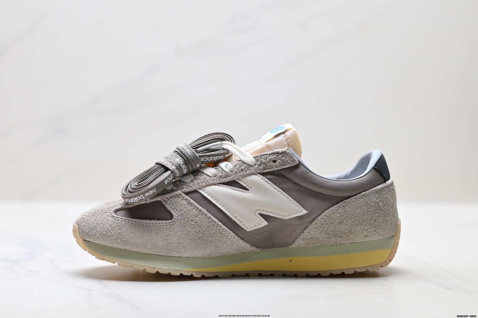 New Balance 471 Retro Low-Top Lifestyle Sneaker NBP7FS459G-15