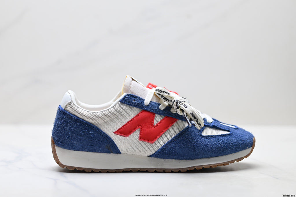 New Balance 471 Retro Low-Top Lifestyle Sneaker U471AK