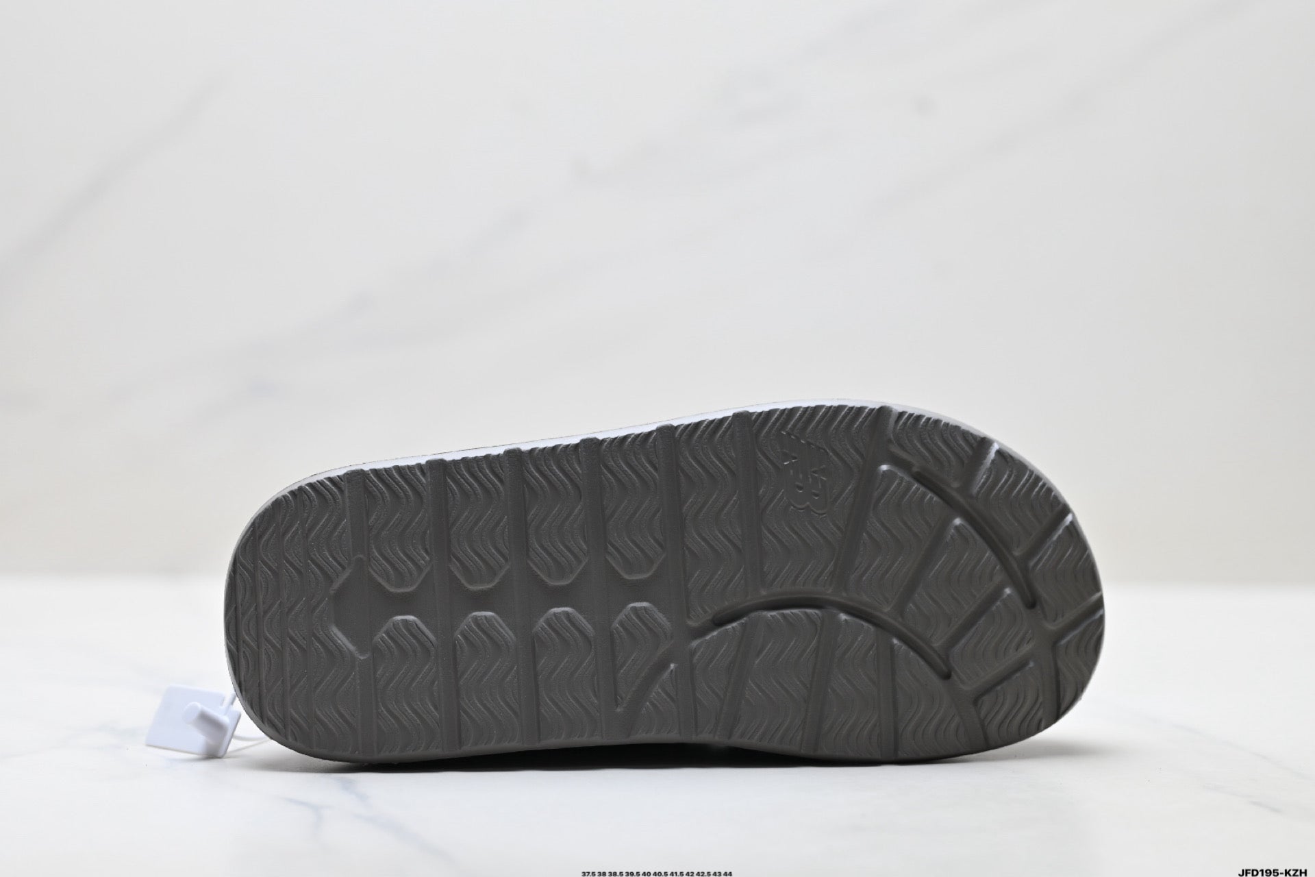 New Balance Rover Closed-Toe Slide Sandal SD2510GR