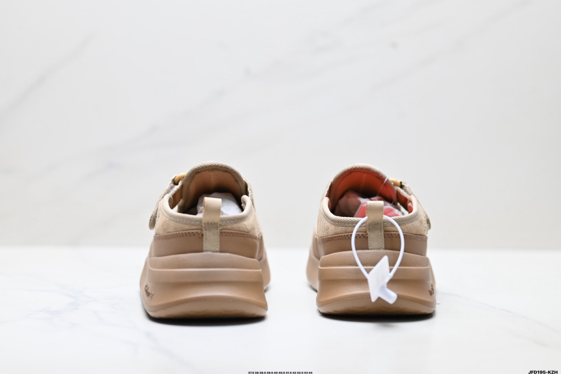 New Balance Rover Closed-Toe Slide Sandal SD2510BE
