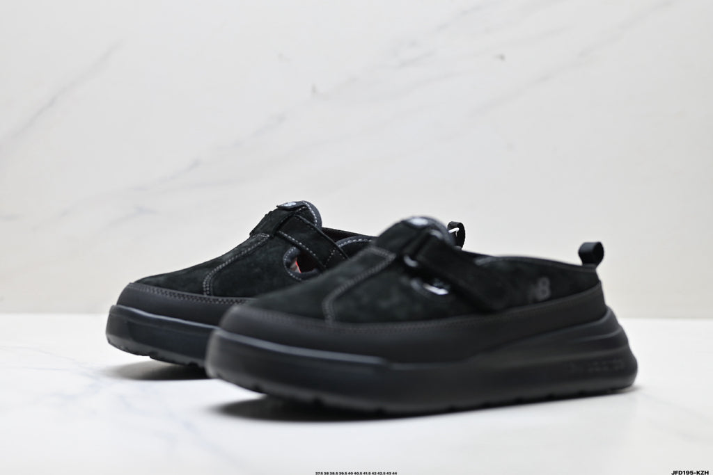 New Balance Rover Closed-Toe Slide Sandal SD2510BK