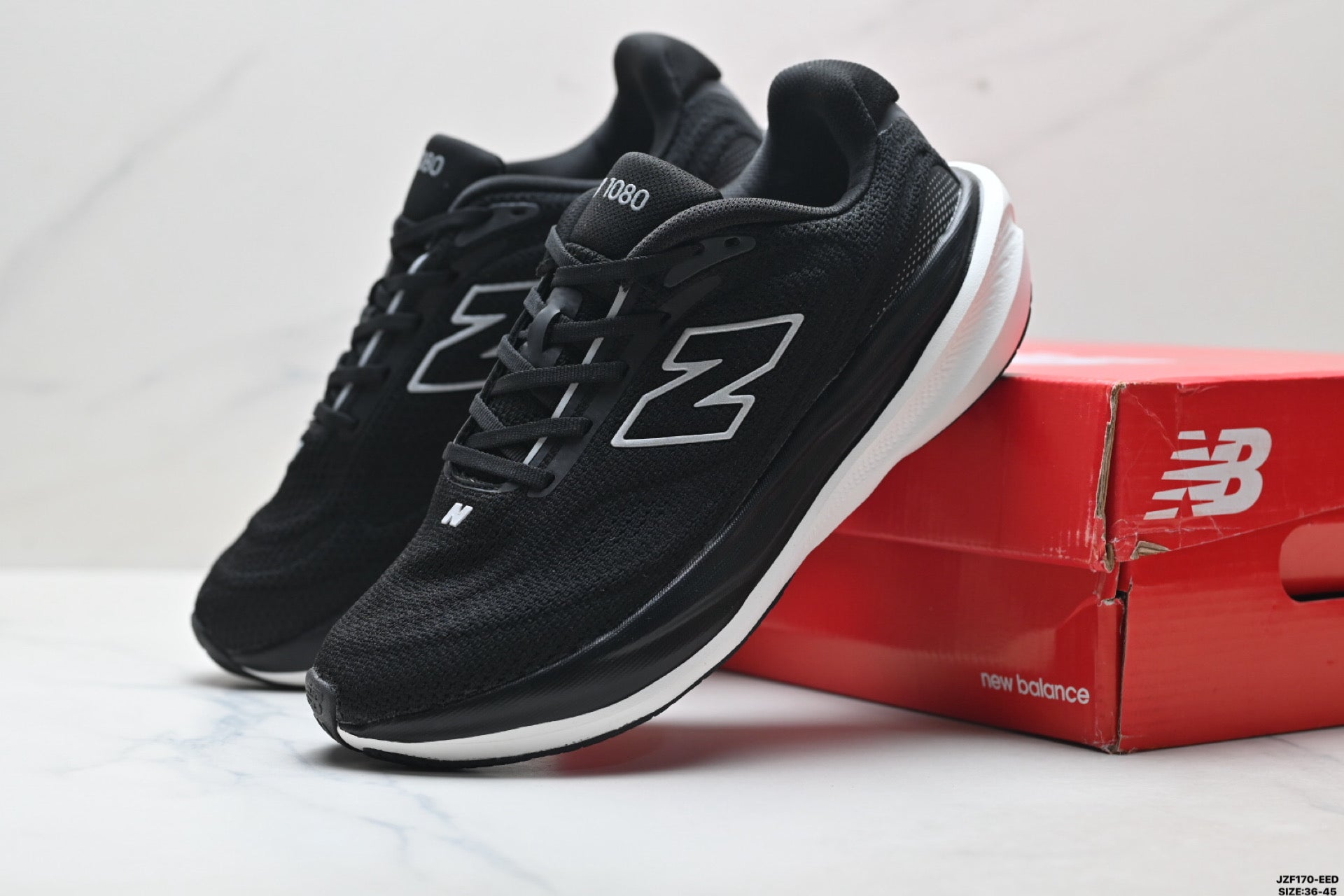 New Balance 1080 Low-Top Lightweight Marathon Running Shoe
