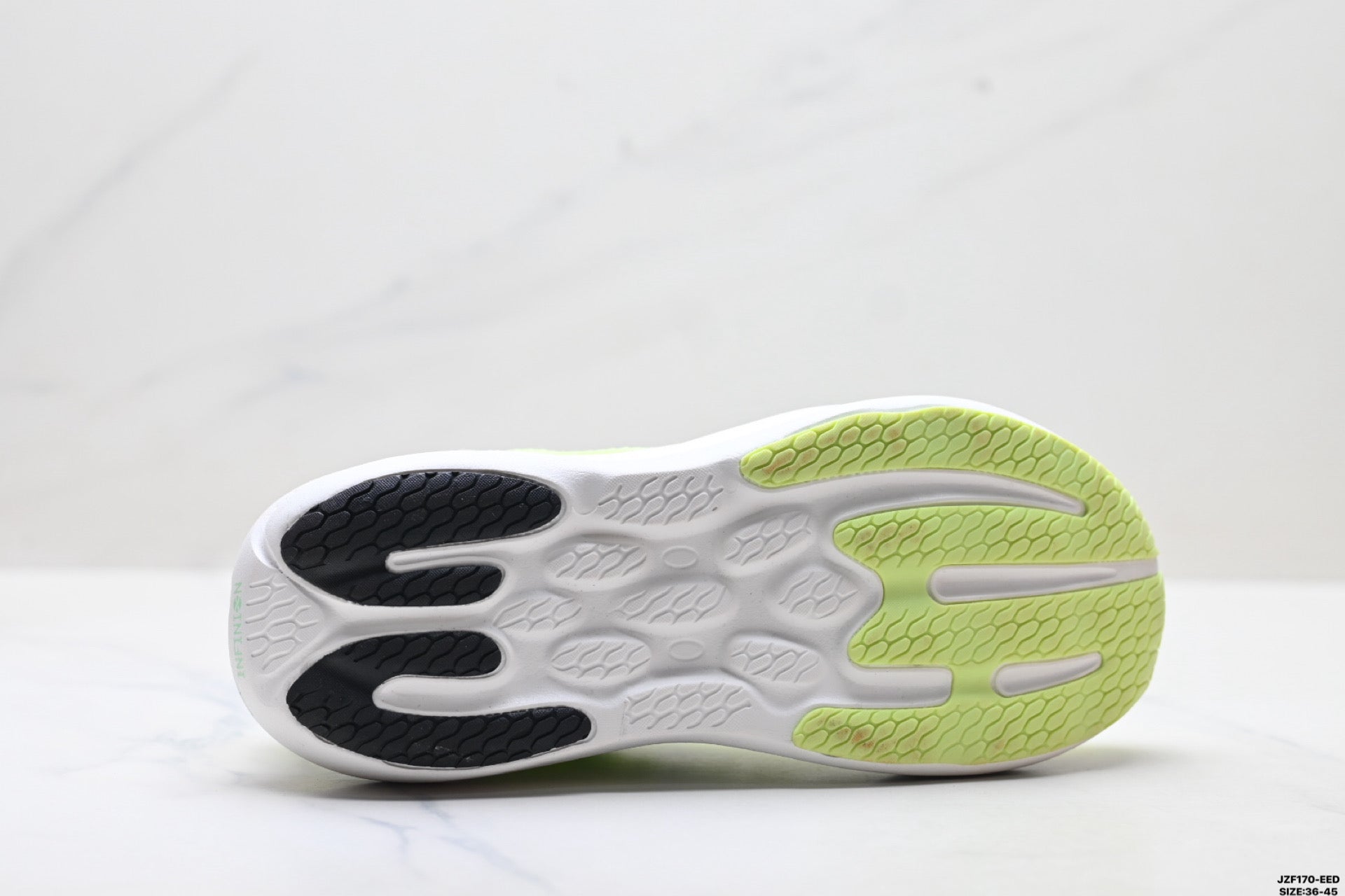 New Balance 1080 Low-Top Lightweight Marathon Running Shoe NB10802HR