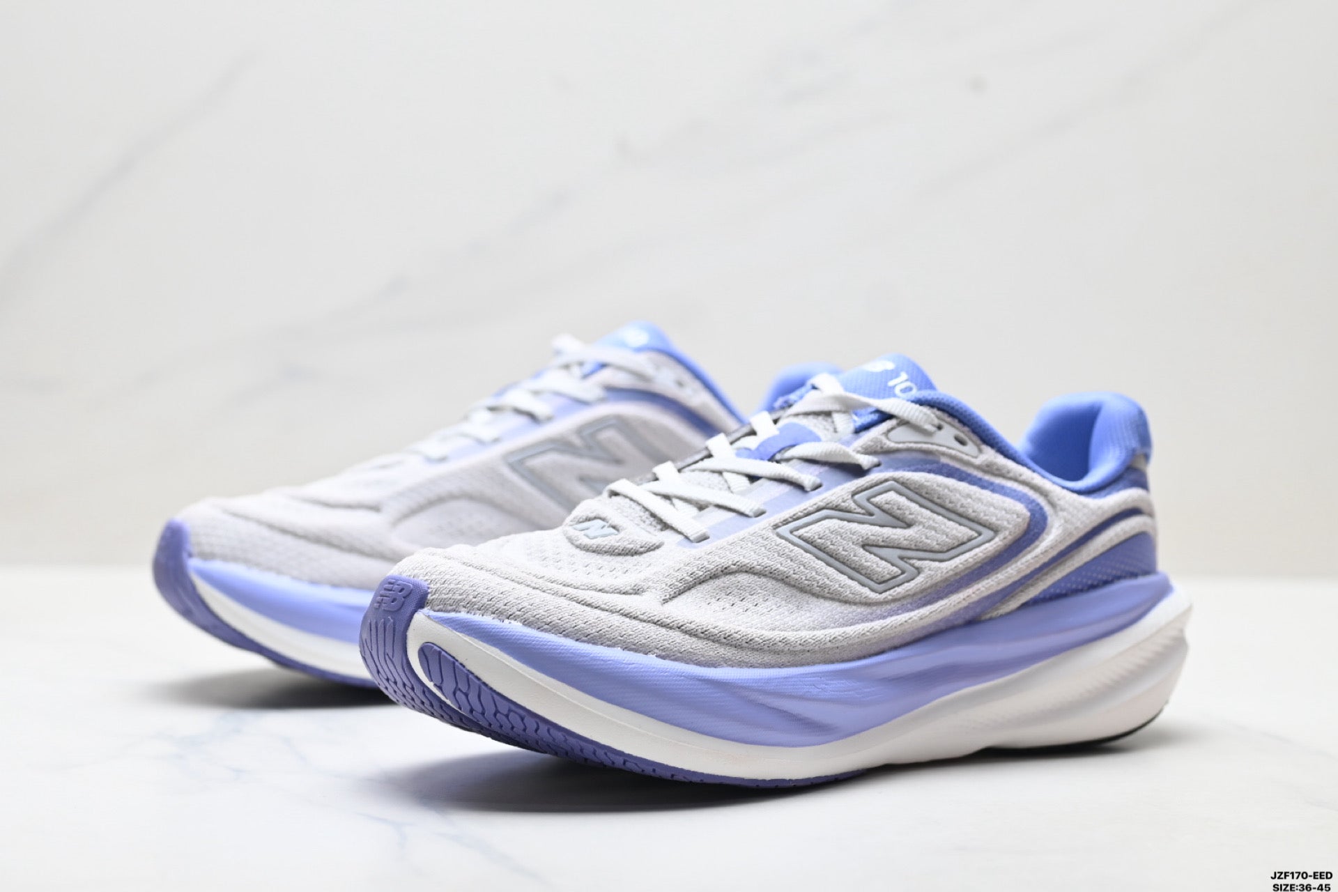 New Balance 1080 Low-Top Lightweight Marathon Running Shoe NB10805VC