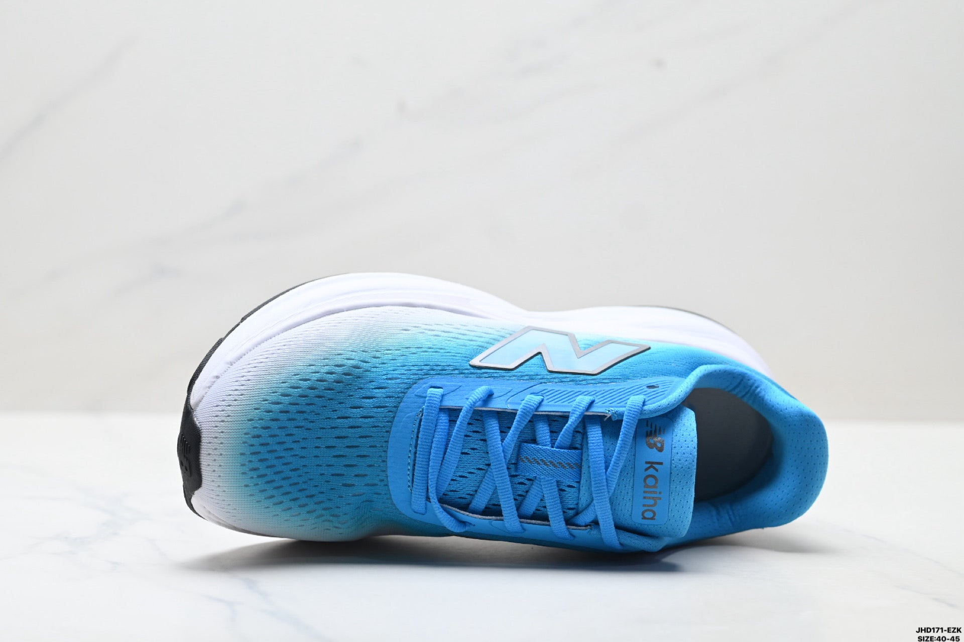 New Balance Fresh Foam Low-Top Marathon Running Shoe — Sky Blue MMOR68L