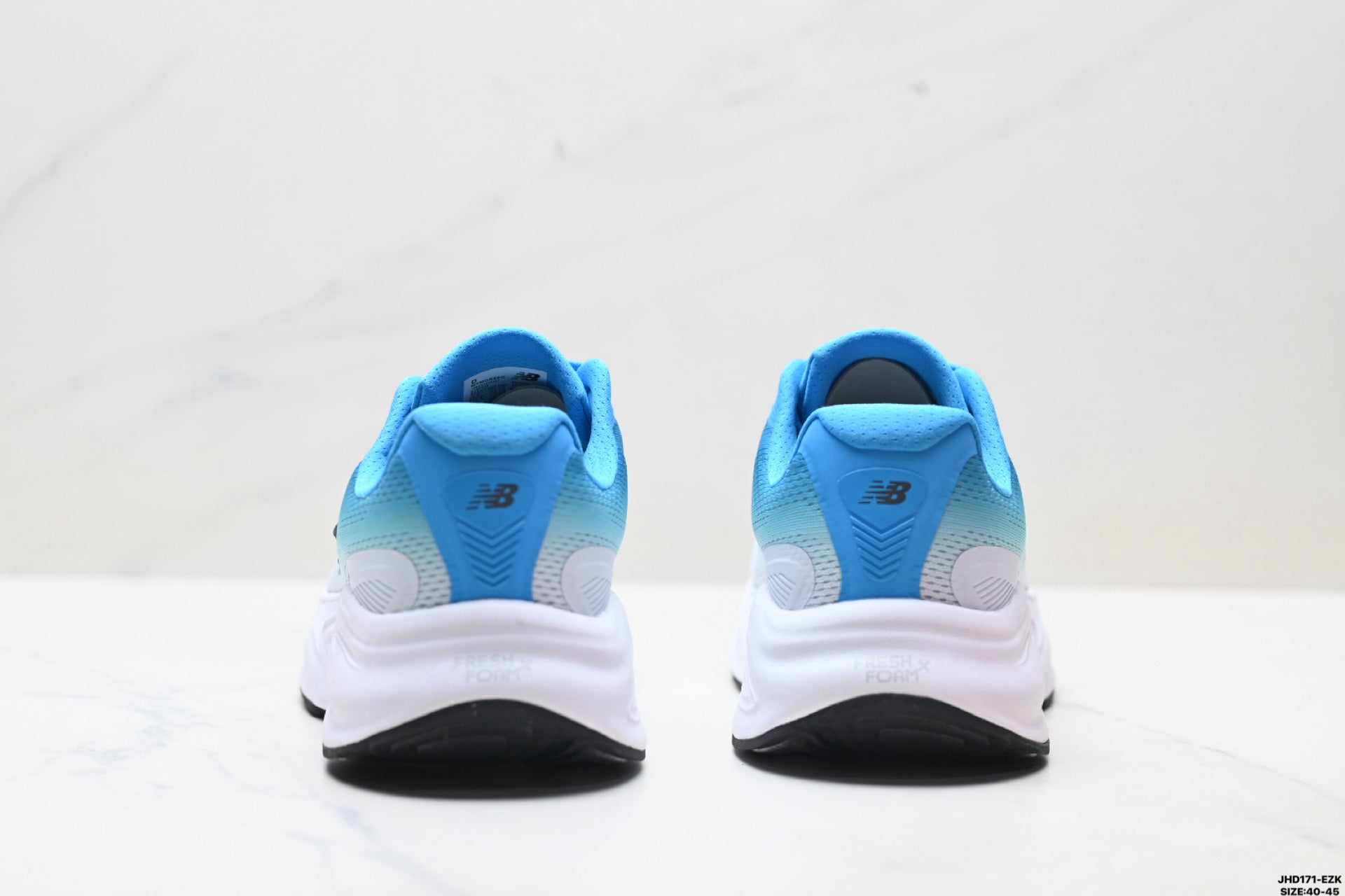 New Balance Fresh Foam Low-Top Marathon Running Shoe — Sky Blue MMOR68L