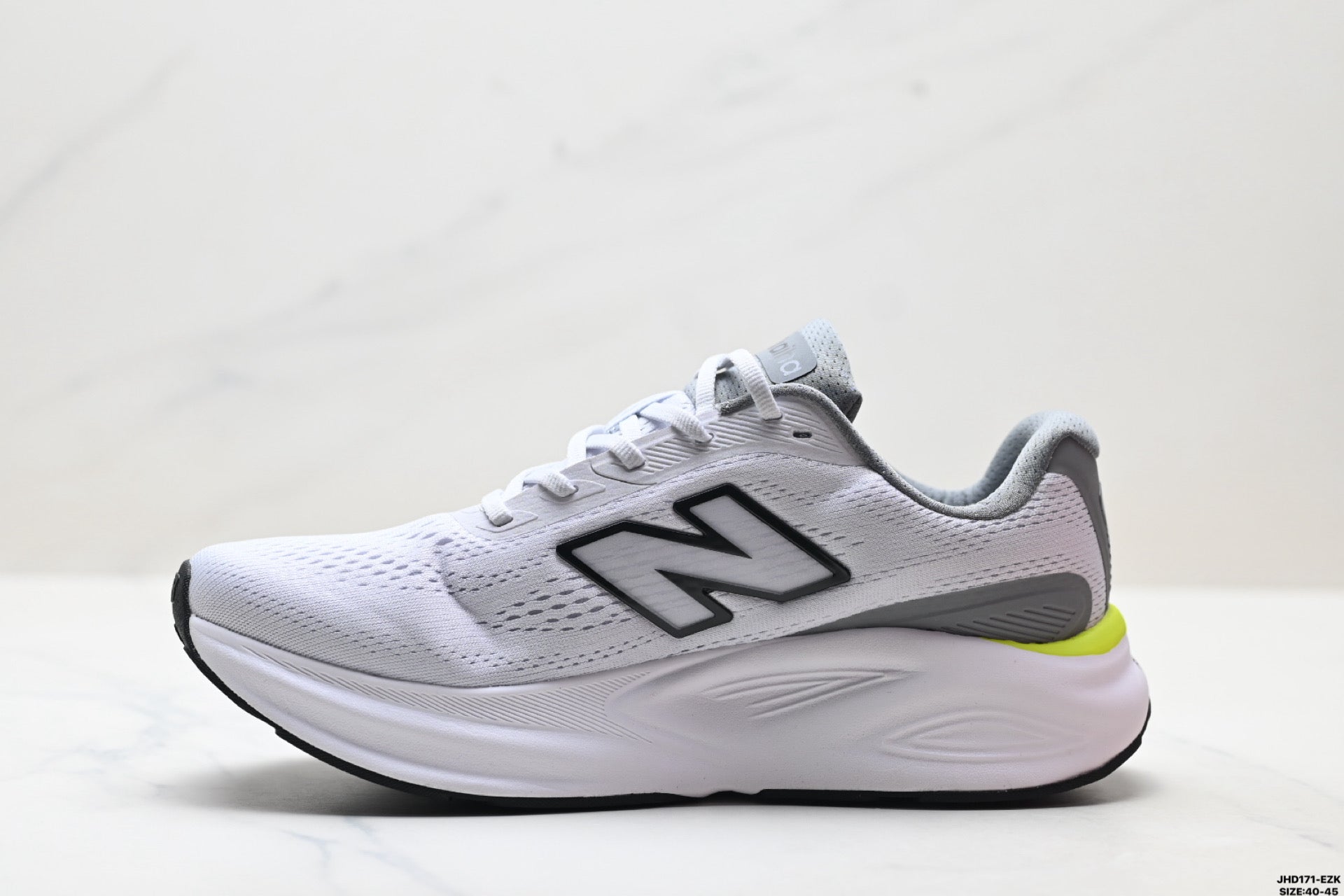 New Balance Fresh Foam Low-Top Marathon Running Shoe — Grey / White / Yellow MMOR68L