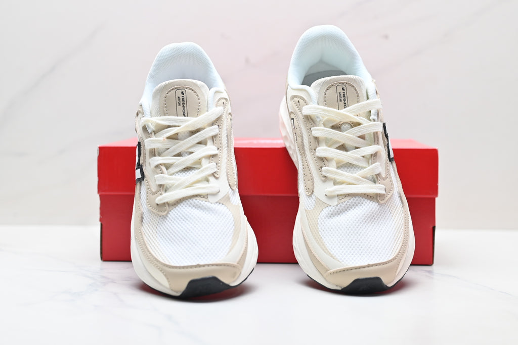 New Balance Fresh Foam Arishi v4 Tiralux Running Shoe MARISTC4