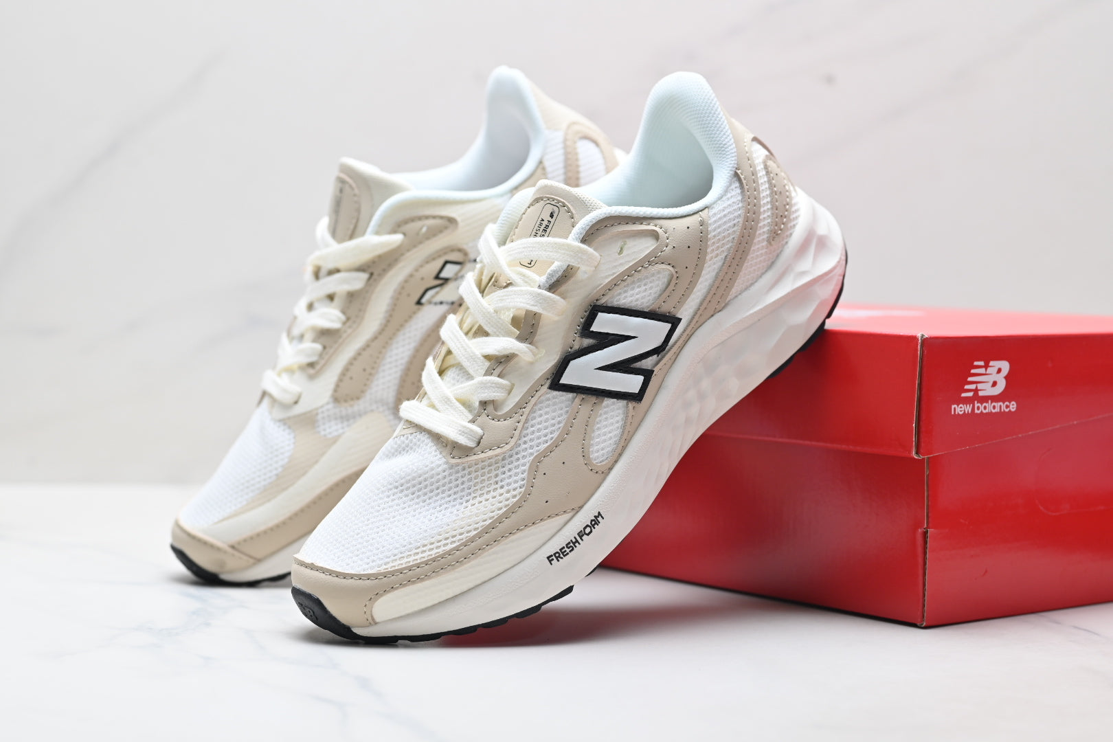 New Balance Fresh Foam Arishi v4 Tiralux Running Shoe MARISTC4