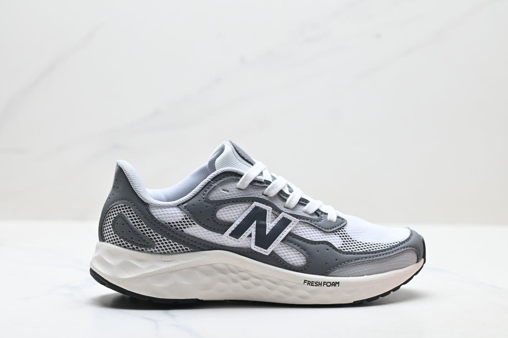 New Balance Fresh Foam Arishi v4 Tiralux Running Shoe MARISTY4