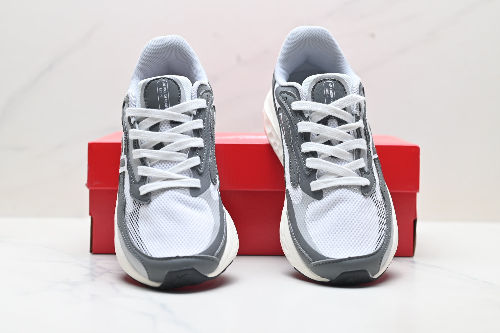 New Balance Fresh Foam Arishi v4 Tiralux Running Shoe MARISTY4