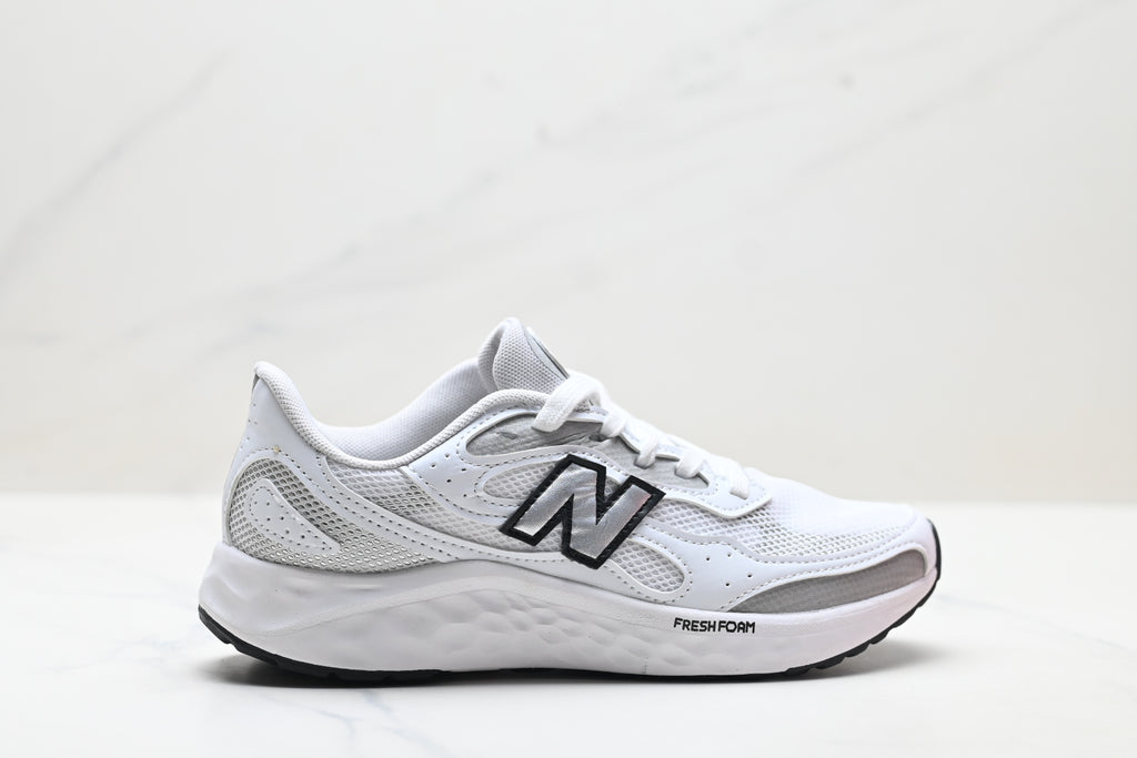 New Balance Fresh Foam Arishi v4 Tiralux Running Shoe WARISTT4