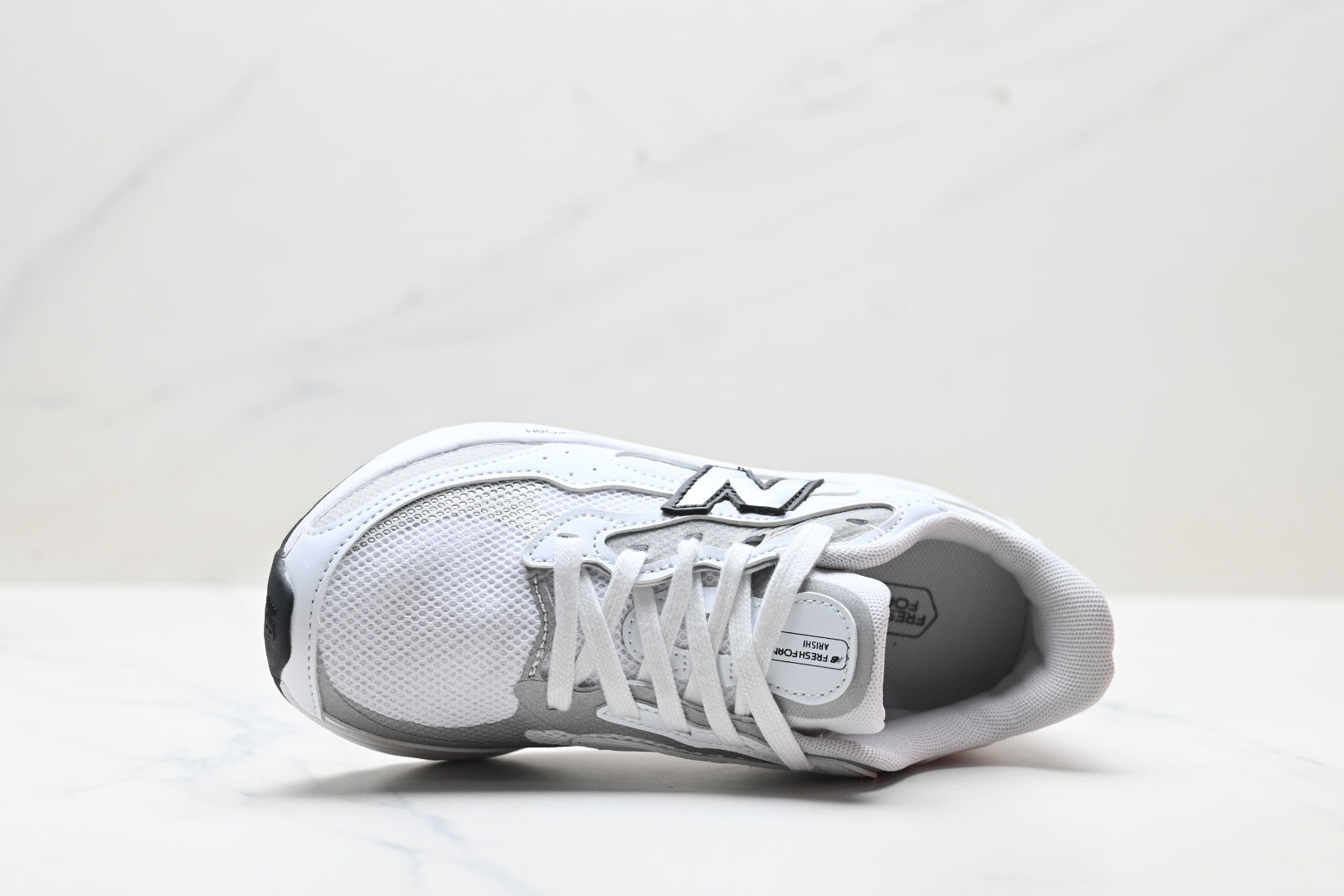 New Balance Fresh Foam Arishi v4 Tiralux Running Shoe WARISTT4