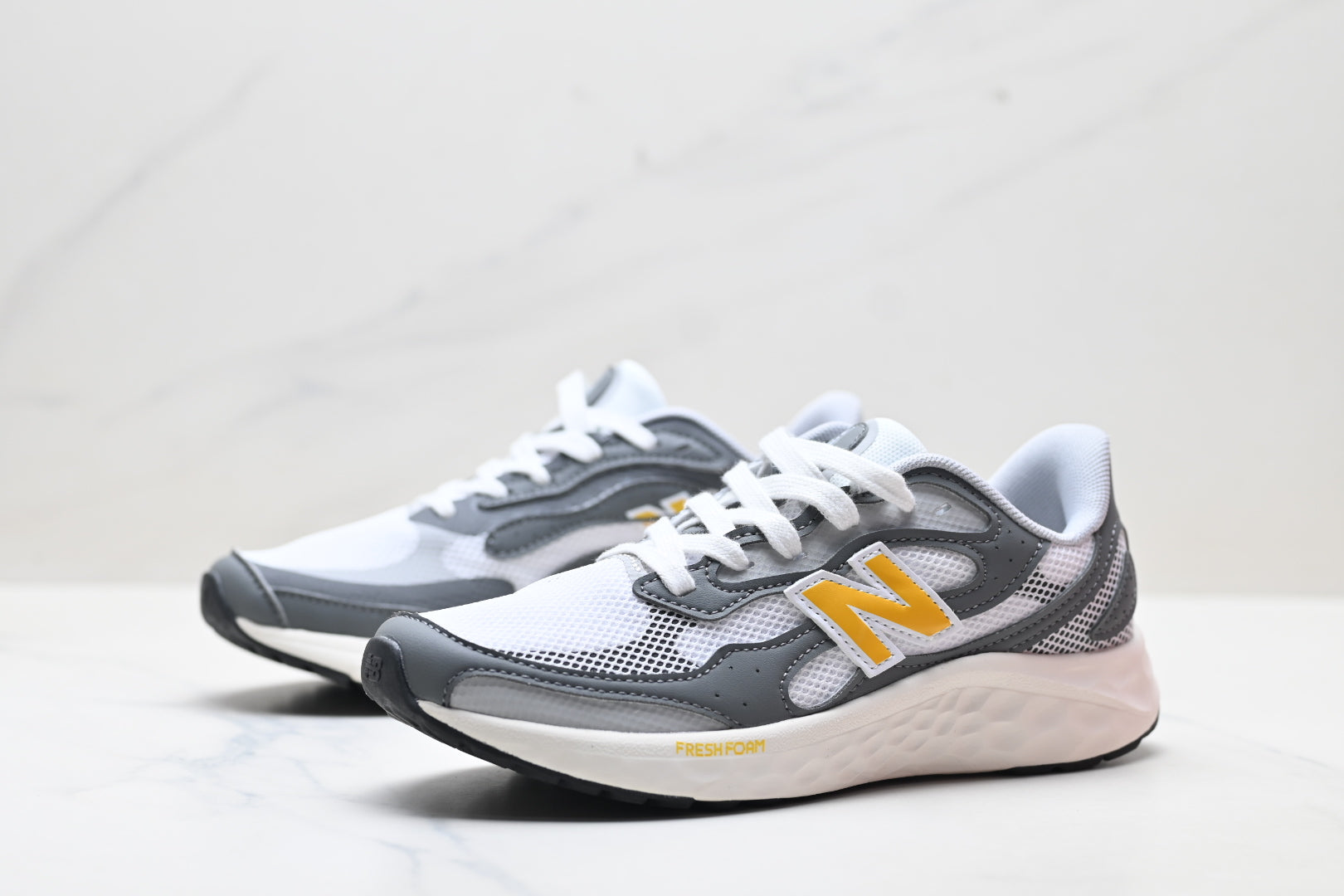 New Balance Fresh Foam Arishi v4 Tiralux Running Shoe MARISTR4
