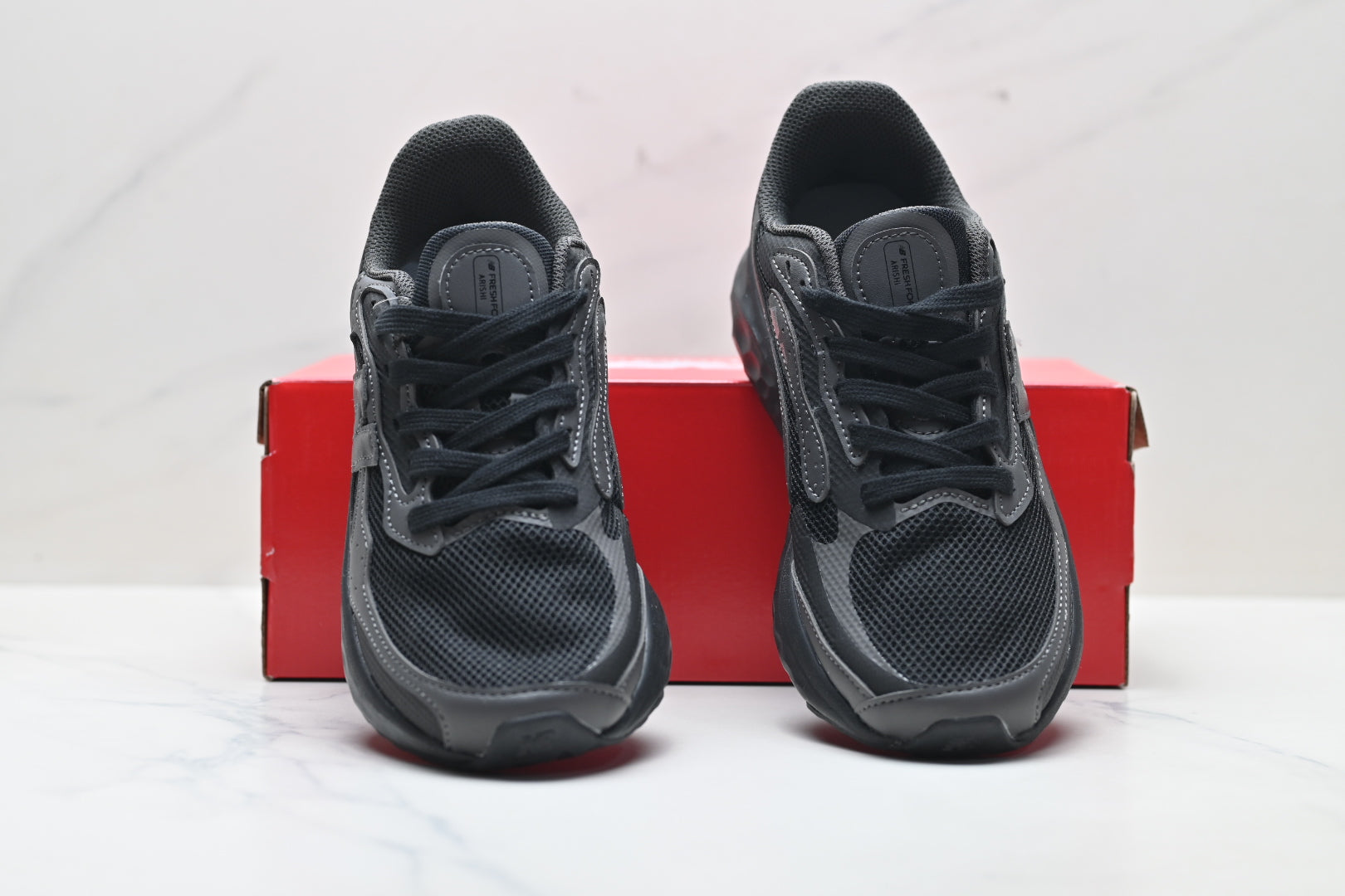 New Balance Fresh Foam Arishi v4 Tiralux Running Shoe MARISTX4