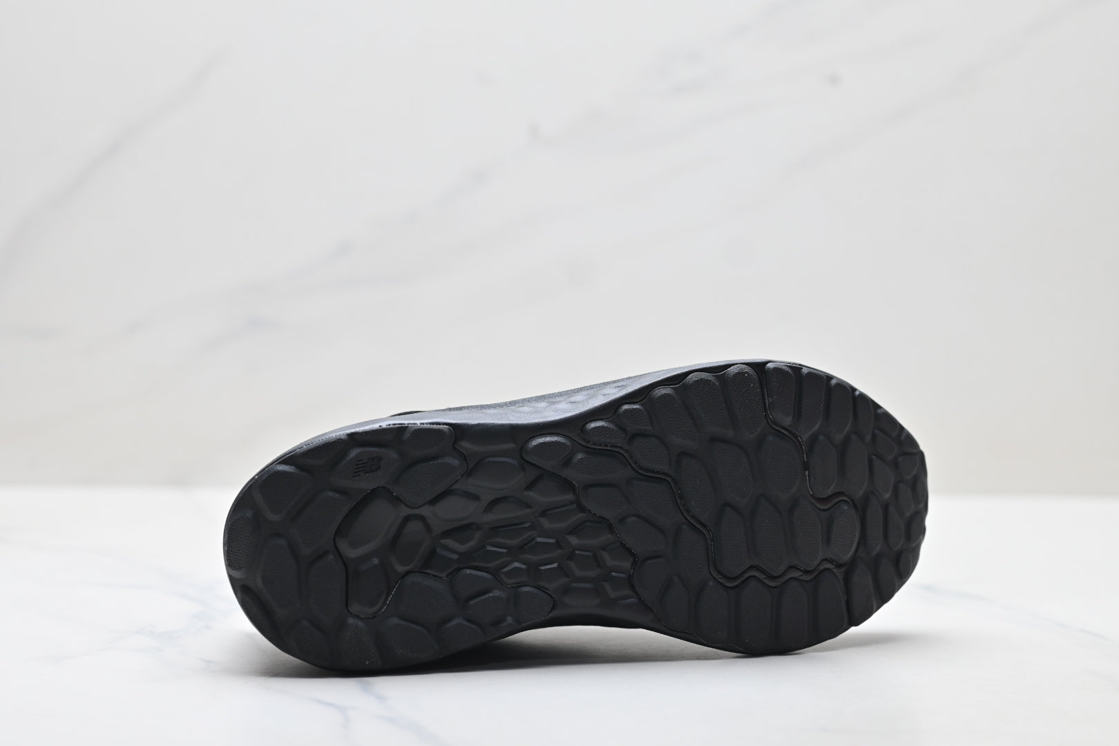New Balance Fresh Foam Arishi v4 Tiralux Running Shoe MARISTX4