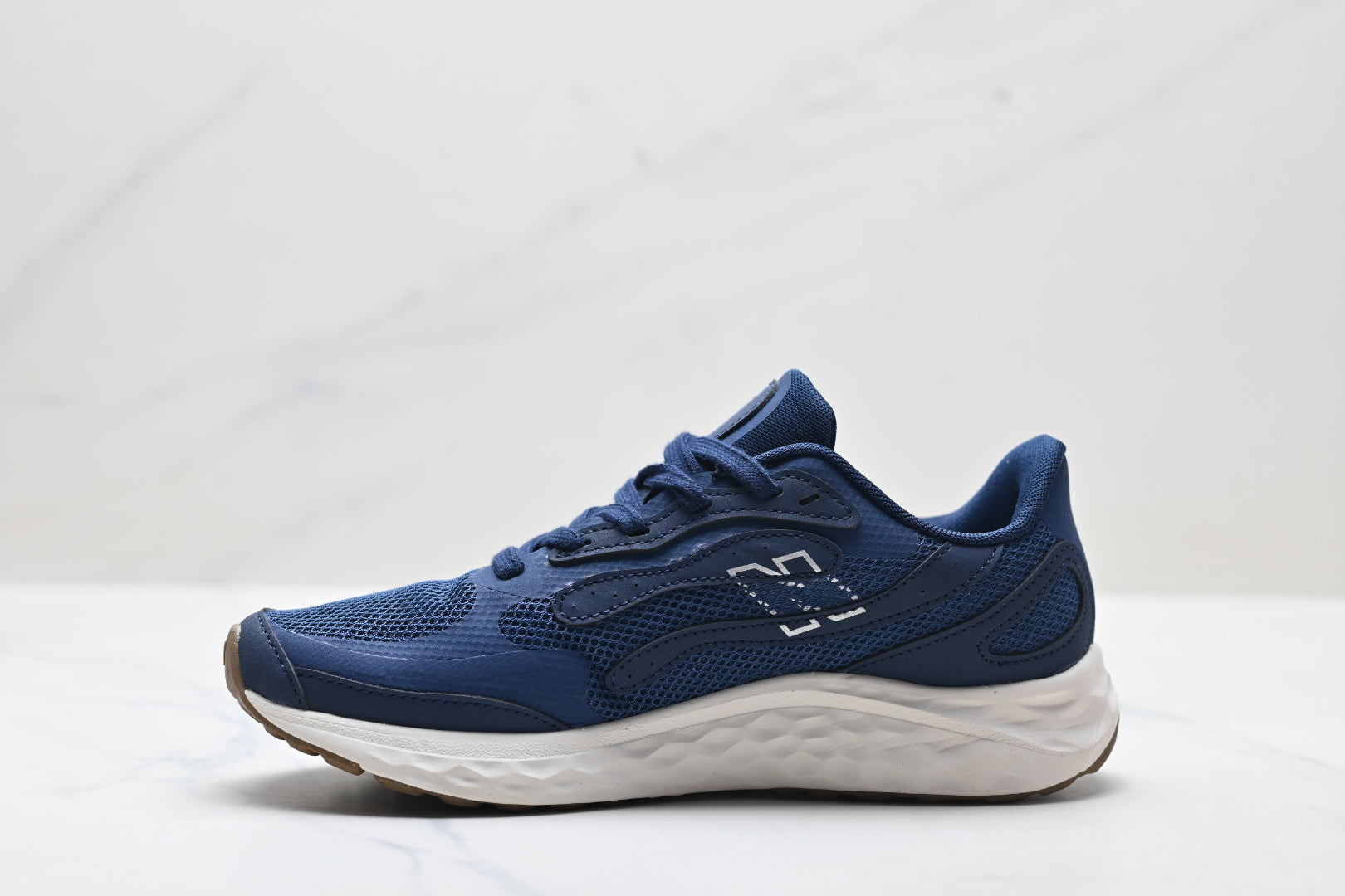 New Balance Fresh Foam Arishi v4 Tiralux Running Shoe MARISTN4