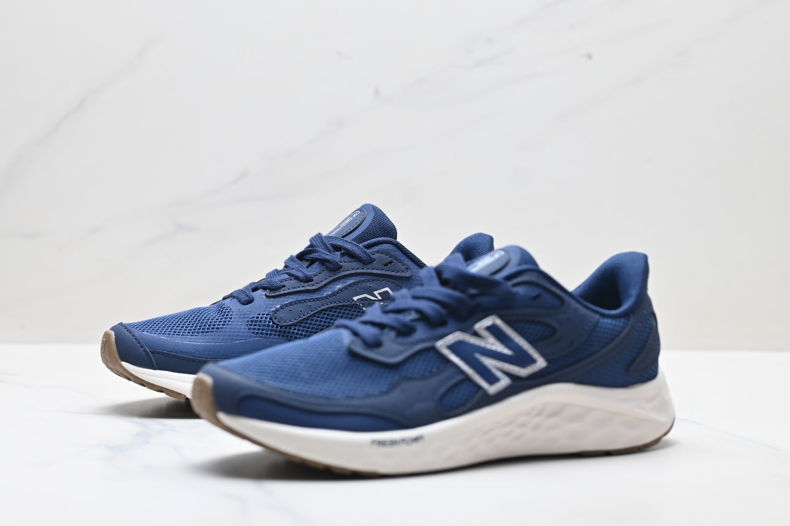 New Balance Fresh Foam Arishi v4 Tiralux Running Shoe MARISTN4
