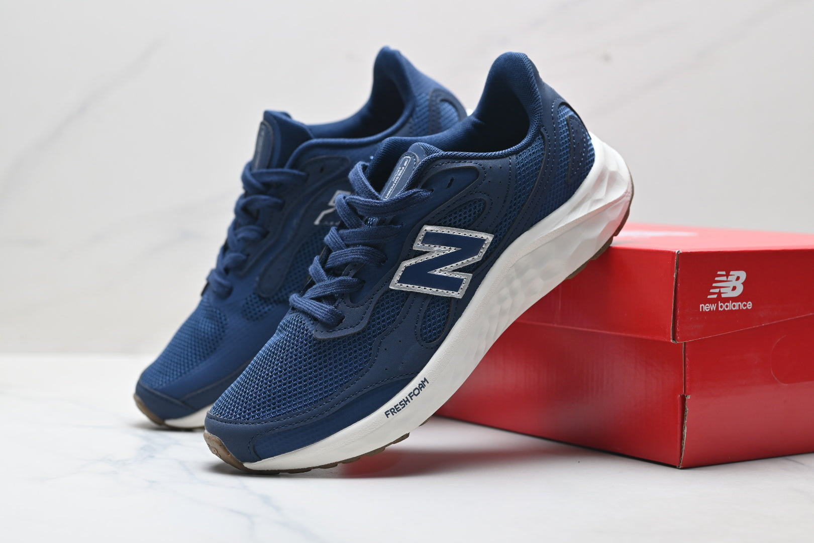 New Balance Fresh Foam Arishi v4 Tiralux Running Shoe MARISTN4