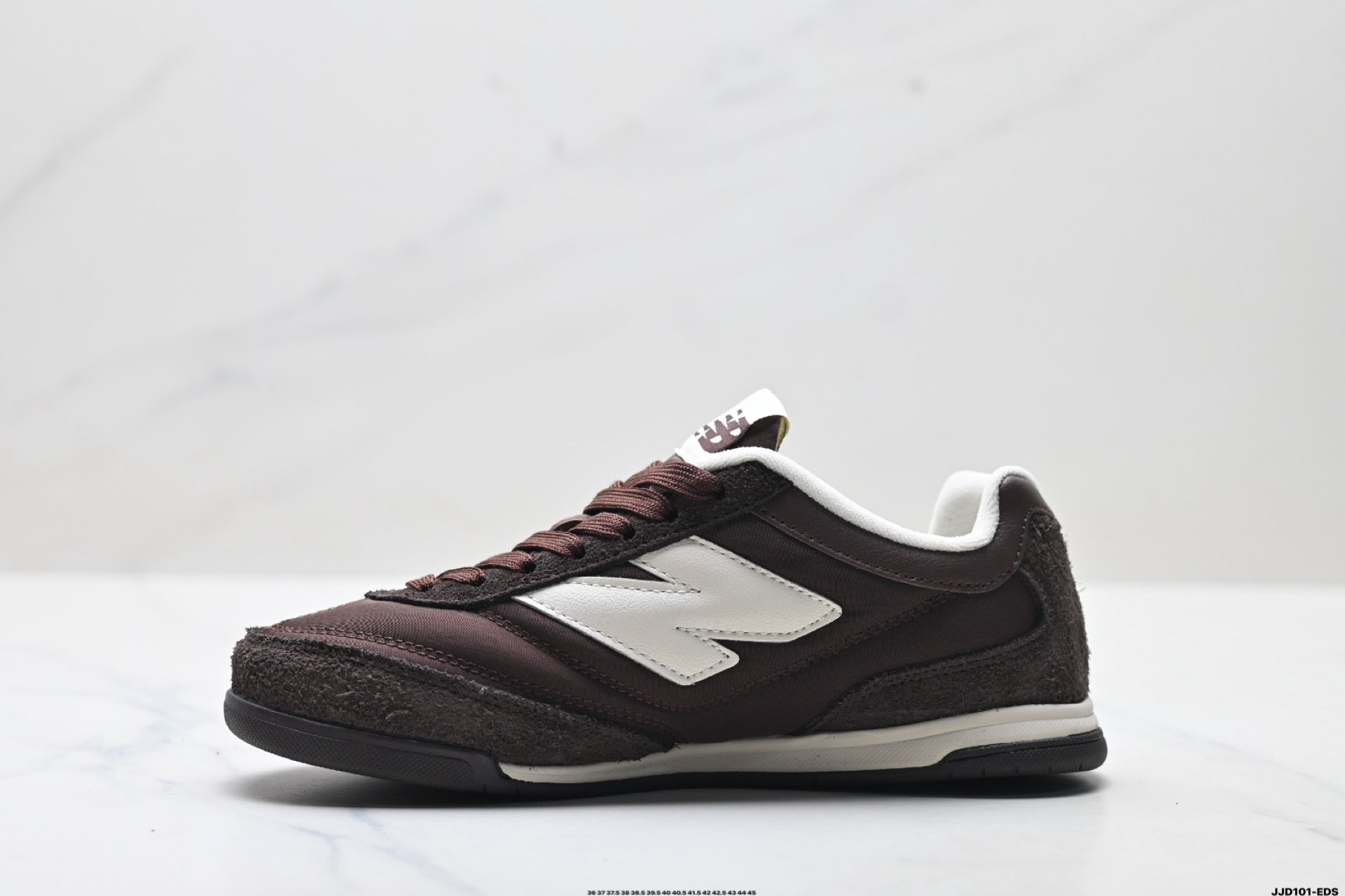 New Balance RC42 Low-Top Casual Sneaker URC4227R