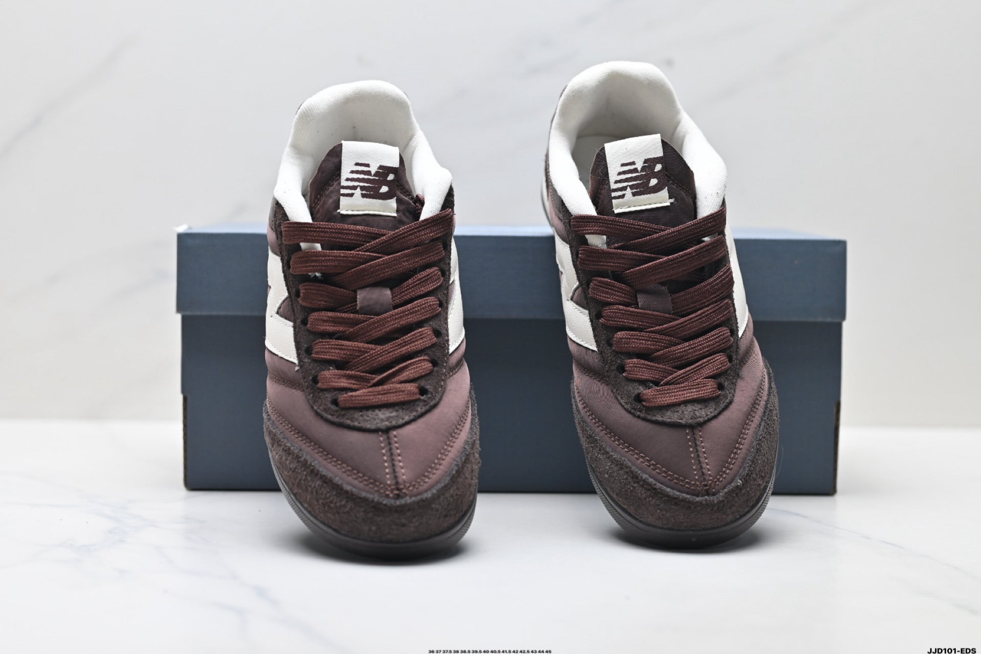 New Balance RC42 Low-Top Casual Sneaker URC4227R