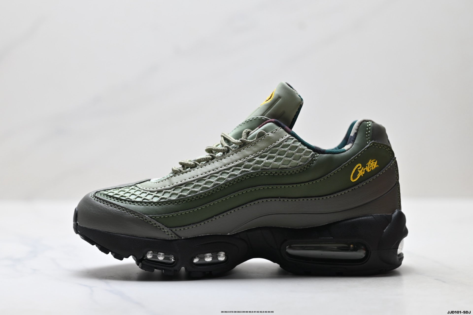 Nike Air Max 95 TT – FB2709-300