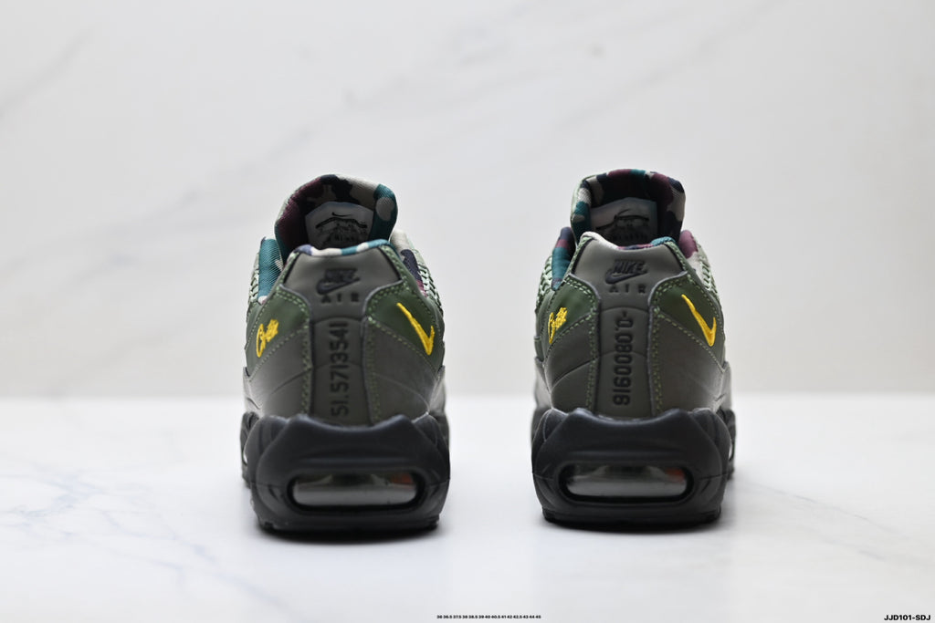 Nike Air Max 95 TT – FB2709-300
