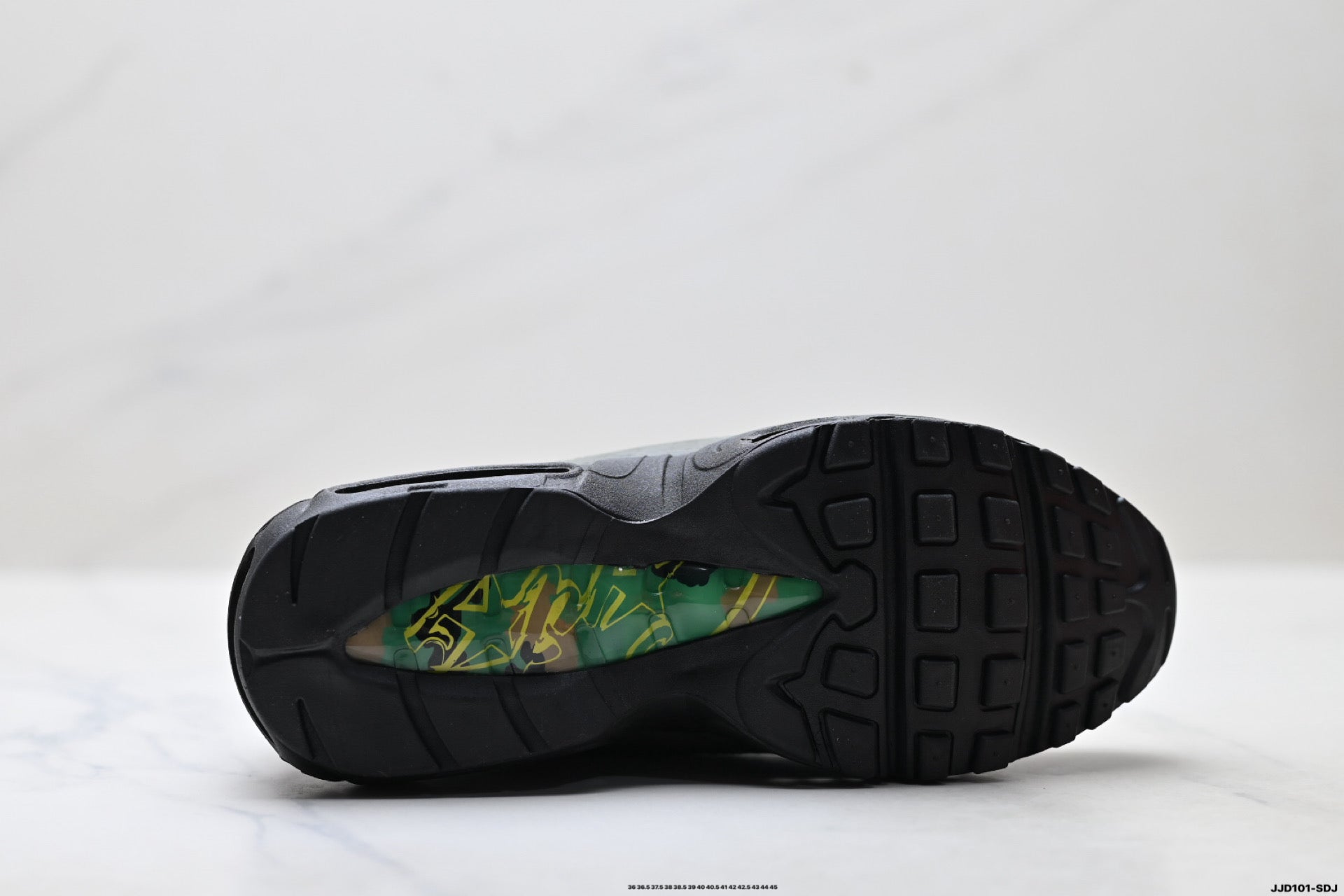 Nike Air Max 95 TT – FB2709-300