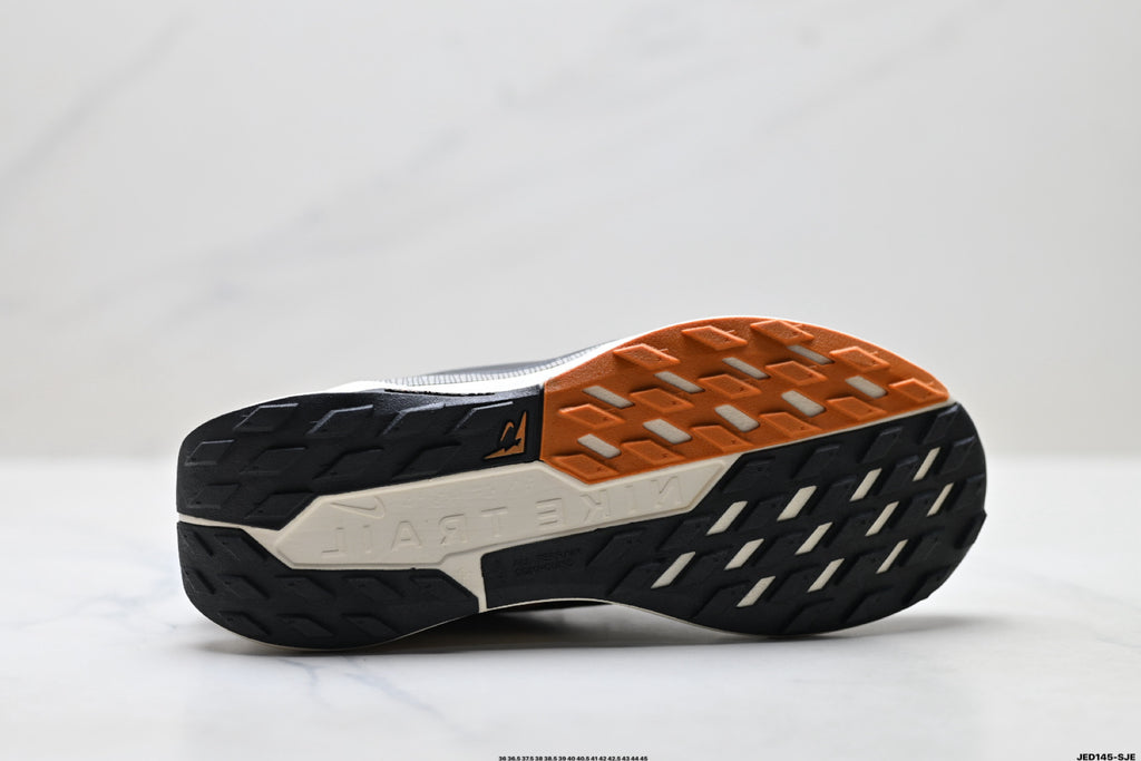 Nike ReactX Pegasus Trail 5 Trail Running Shoe  DV3864-006