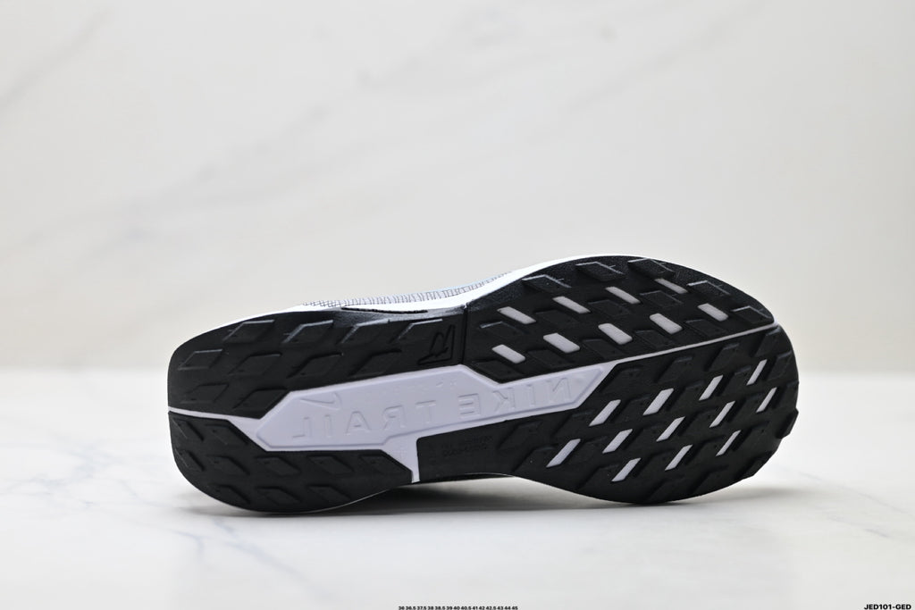 Nike ReactX Pegasus Trail 5 GTX Waterproof Trail Running Shoe DV3864-307