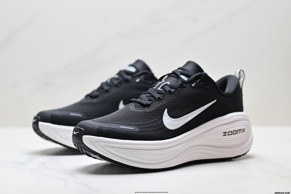 Nike Vomero Plus Low-Top Running Shoe HV8150-002