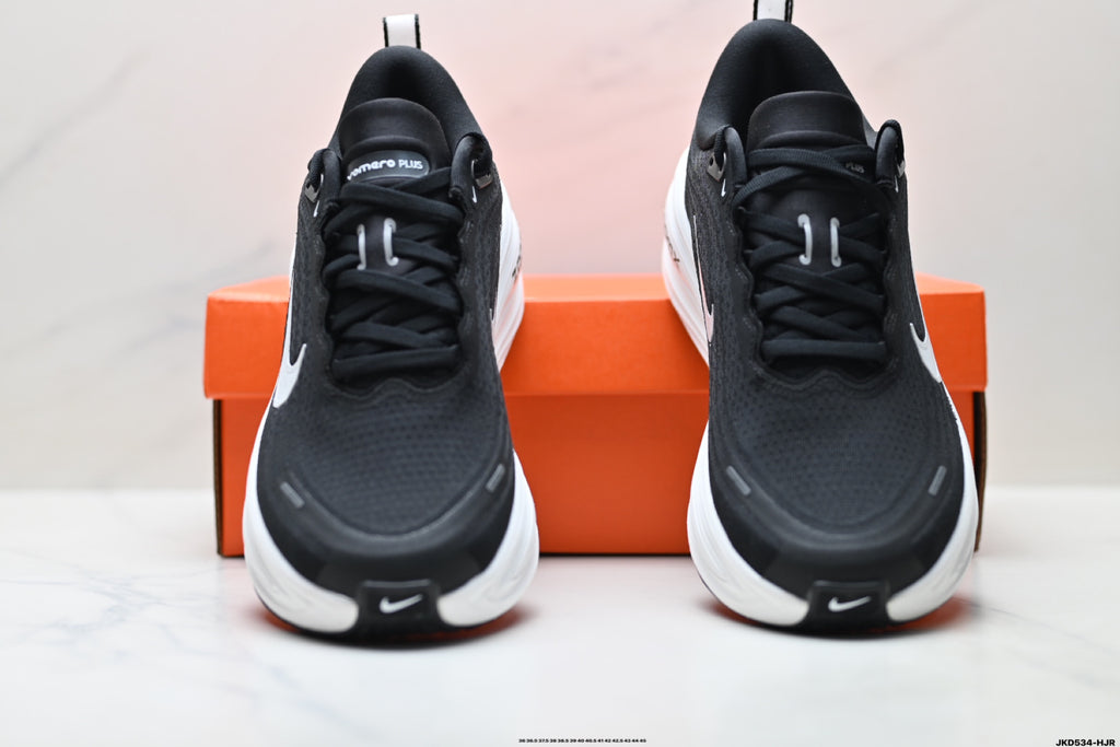 Nike Vomero Plus Low-Top Running Shoe HV8150-002