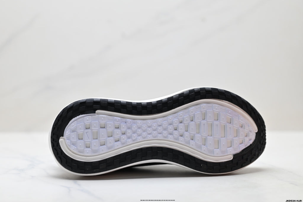 Nike Vomero Plus Low-Top Running Shoe HV8150-002
