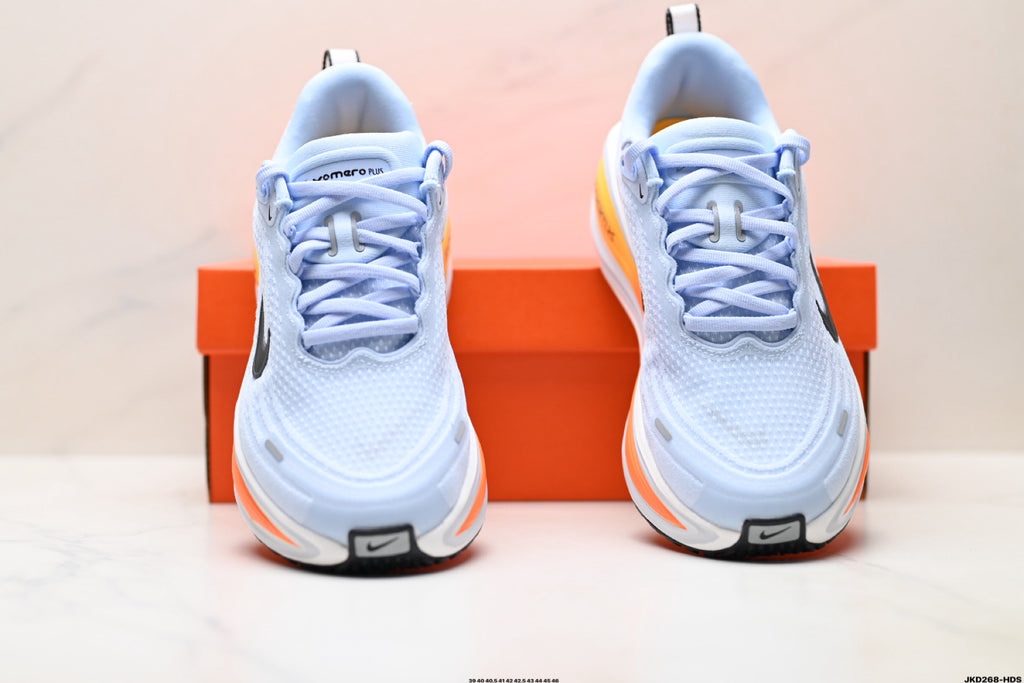 Nike Vomero Plus Men's Low-Top Running Shoe HV8150-404