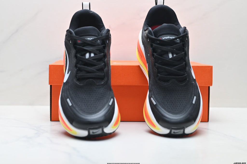 Nike Vomero Plus Men's Low-Top Running Shoe HV8150-009