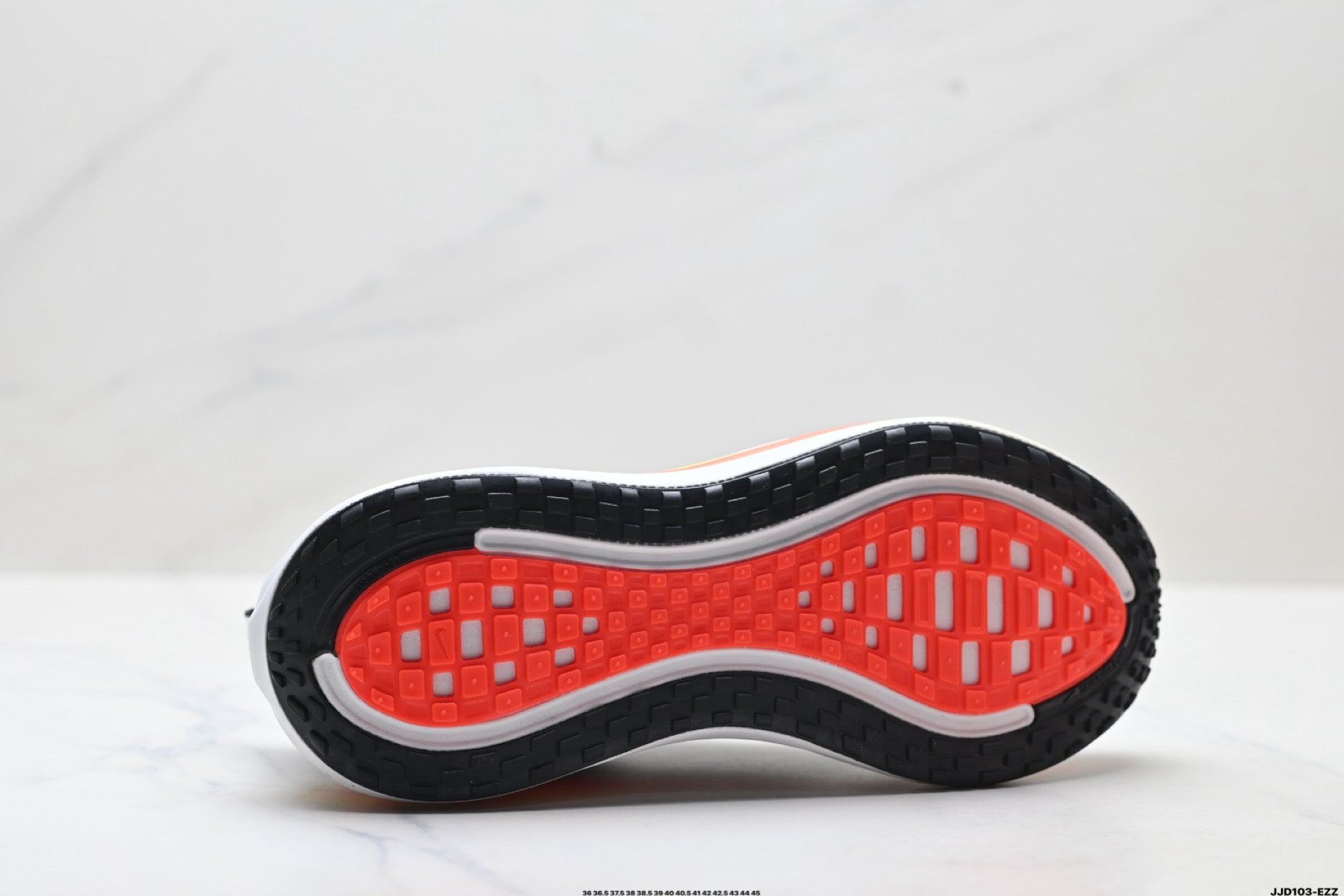 Nike Vomero Plus Men's Low-Top Running Shoe HV8150-009