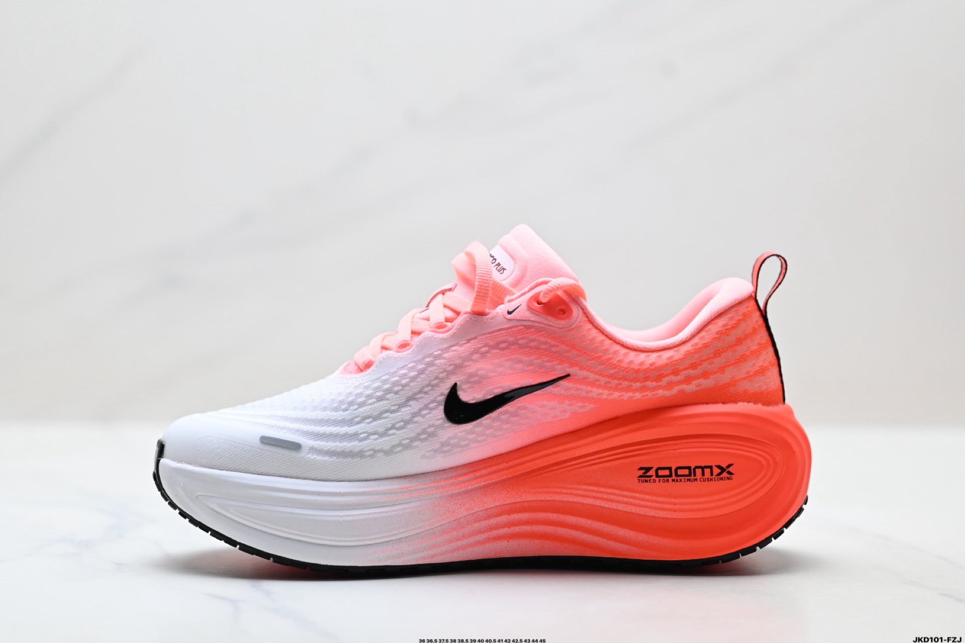 Nike Vomero Plus Low-Top Running Shoe IM2038-039