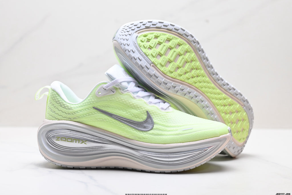 Nike Vomero Plus Low-Top Running Shoe HV8154-103