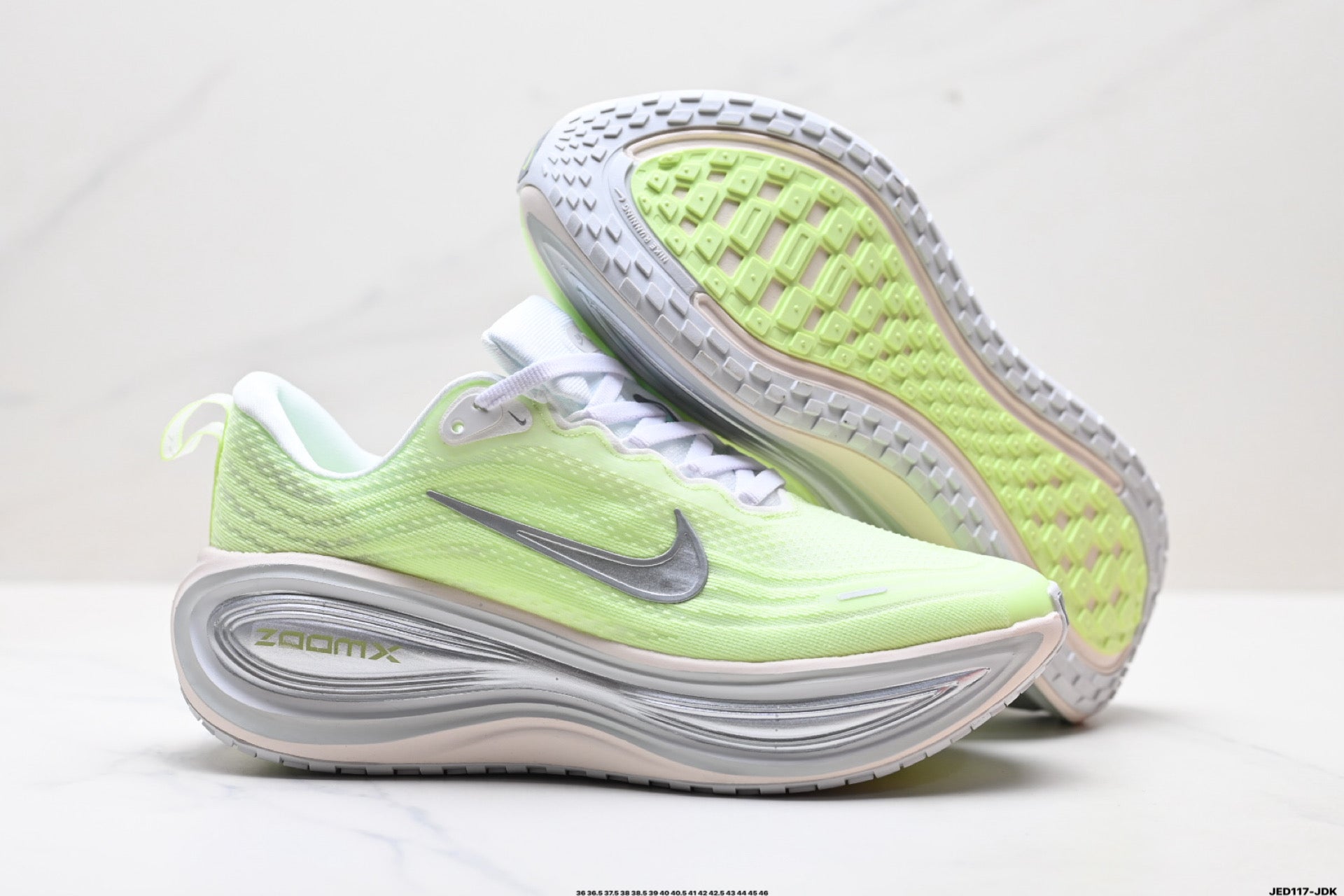 Nike Vomero Plus Low-Top Running Shoe HV8154-103