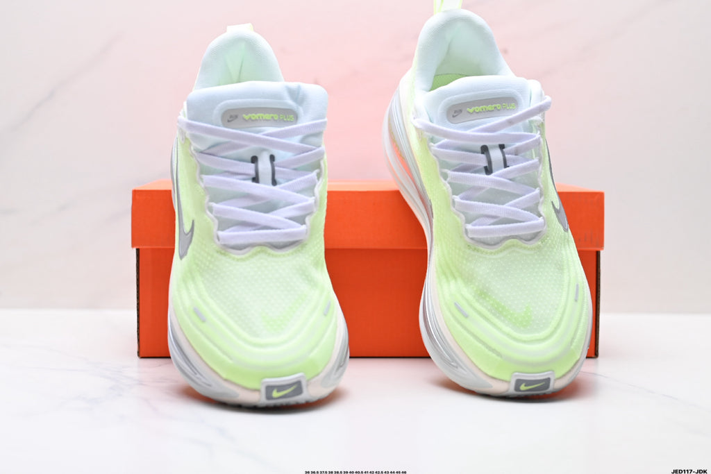Nike Vomero Plus Low-Top Running Shoe HV8154-103